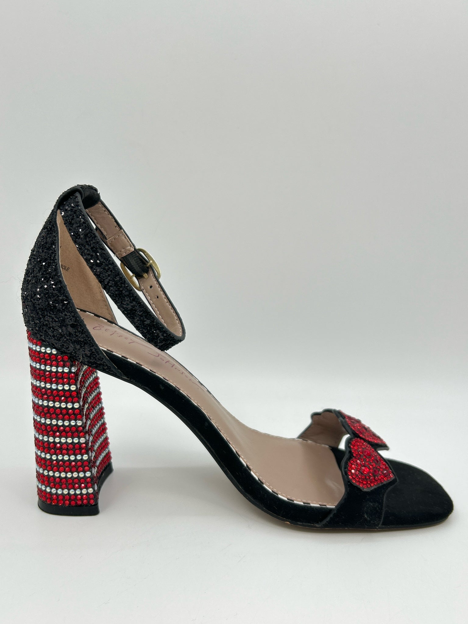 BETSEY JOHNSON Size 8M Black & Red Women Pumps