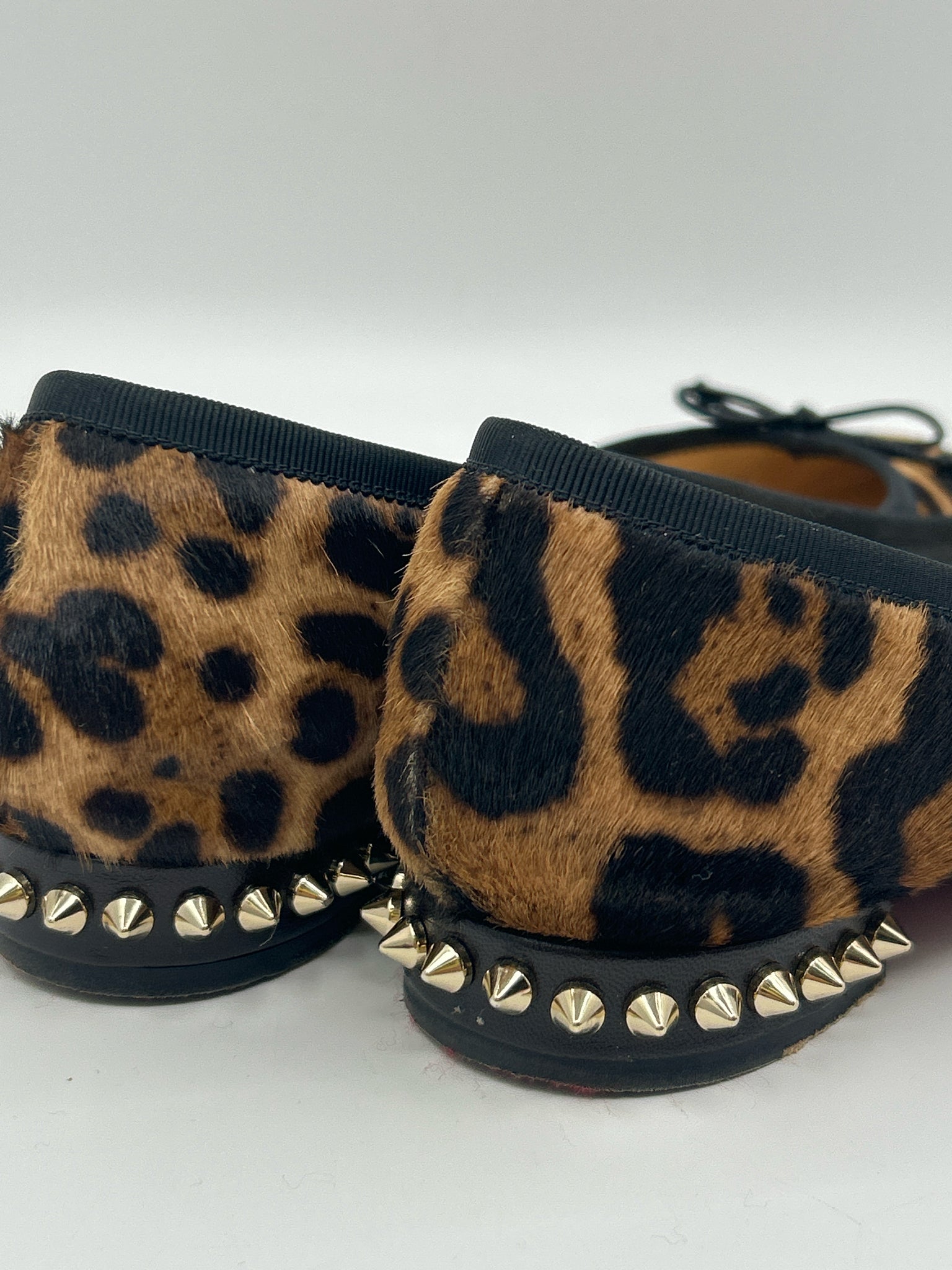CHRISTIAN LOUBOUTIN Size 37 Animal Print Women Flats
