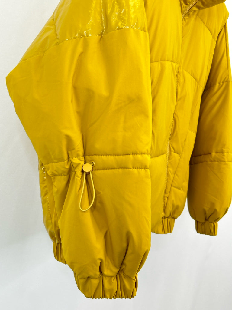 CABI Women Size S Yellow Coat