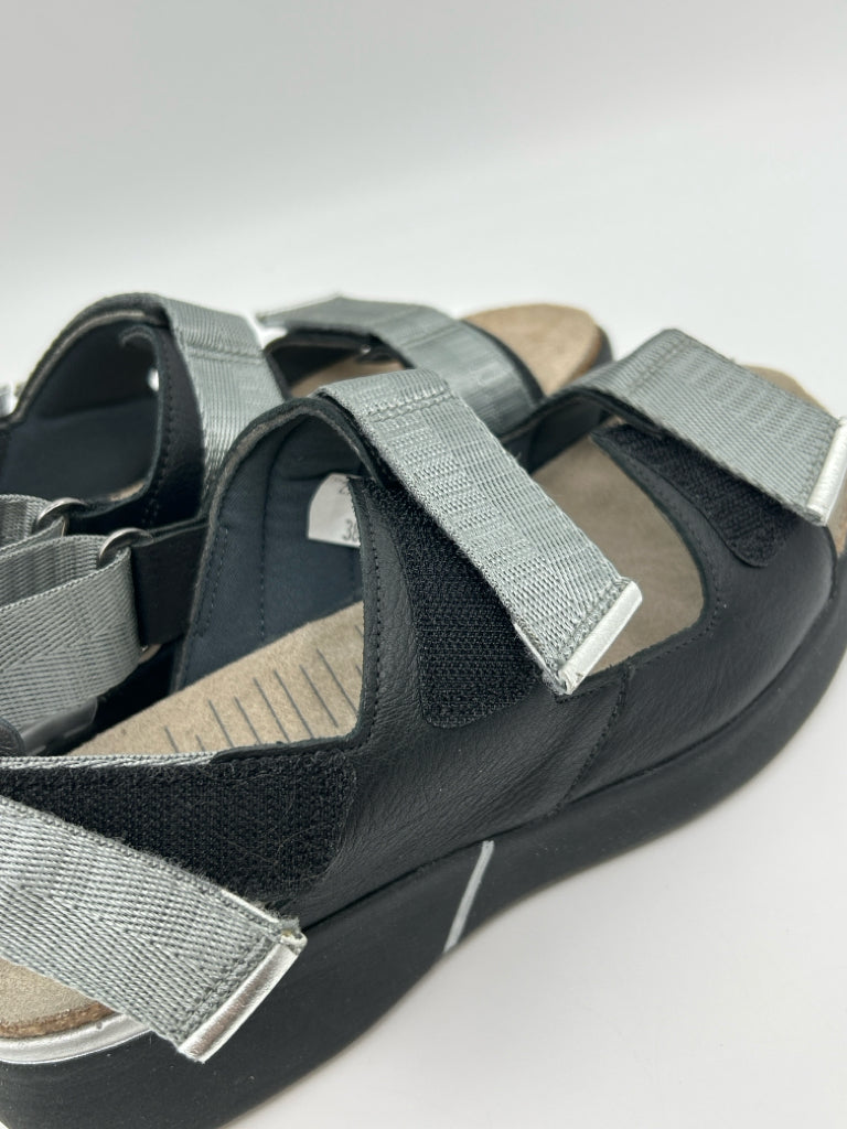 NAOT Size 7 Black and Silver Women's Sandal