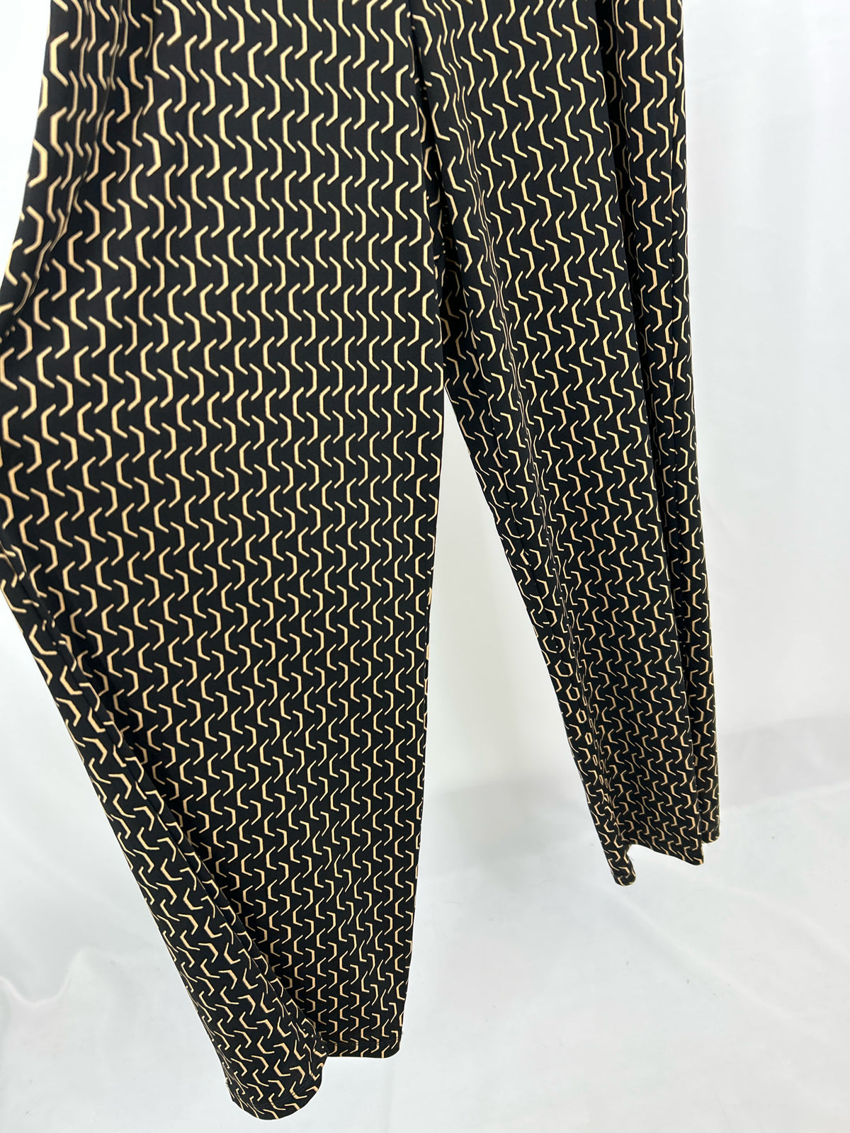 ENFOCUS STUDIO Size 14 Black Print Women Jumpsuit