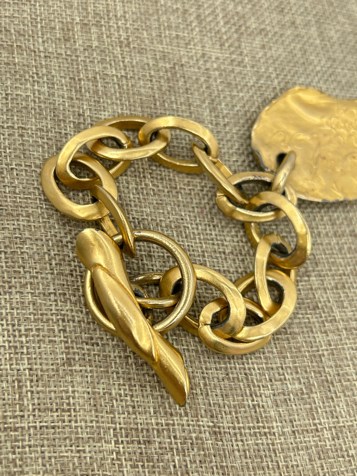 DONNA KARAN Gold Bracelet