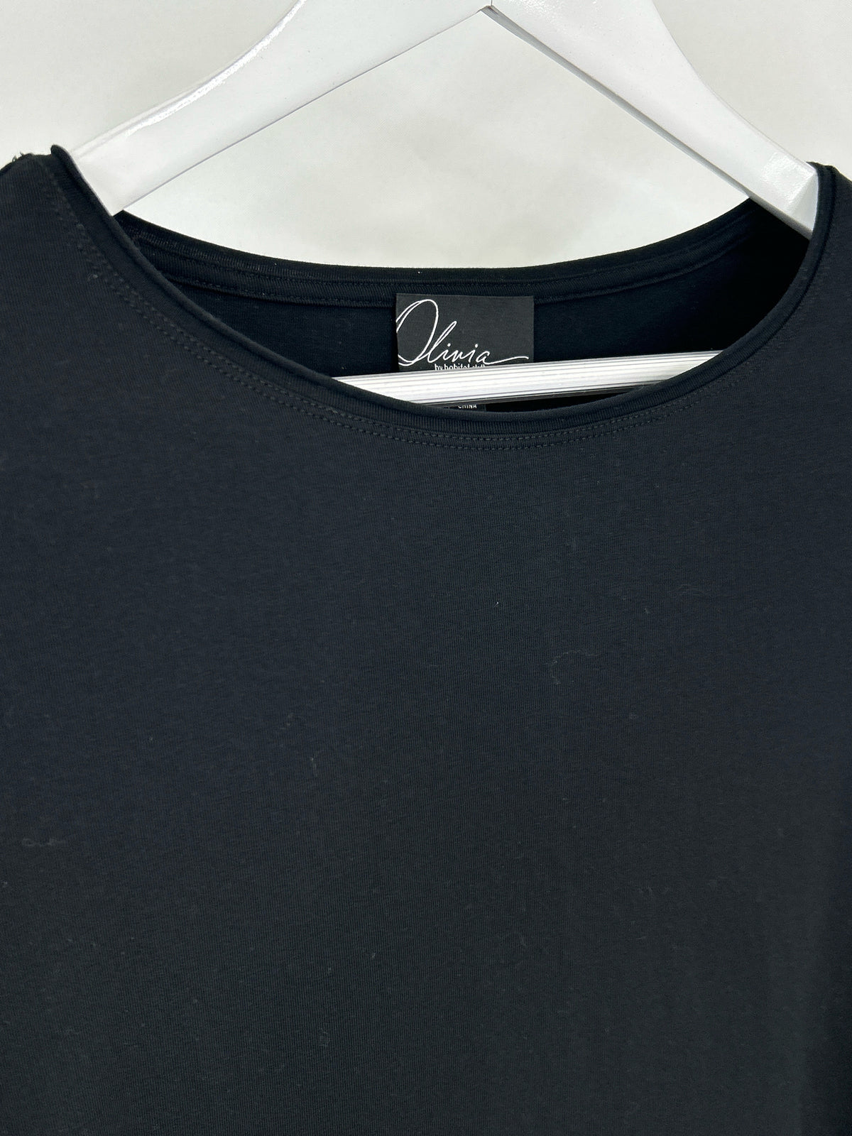 OLIVIA BY HABITAT CLOTHES Size S Black Women Top NWT