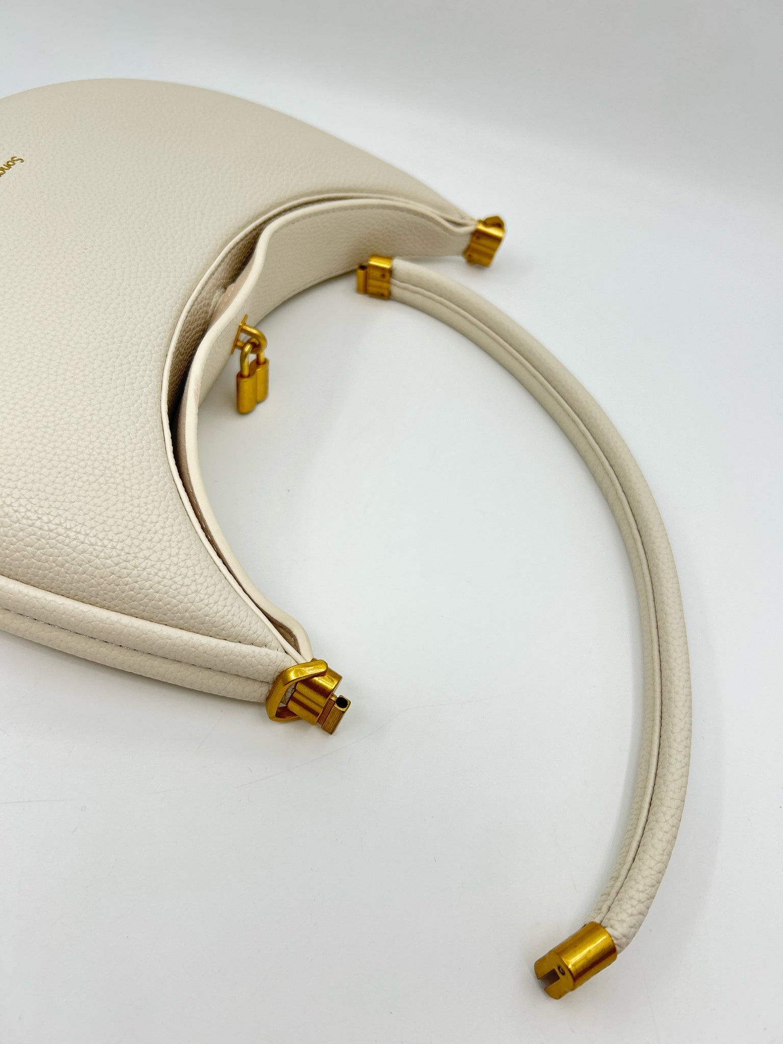 Songmont Ivory Women Purse