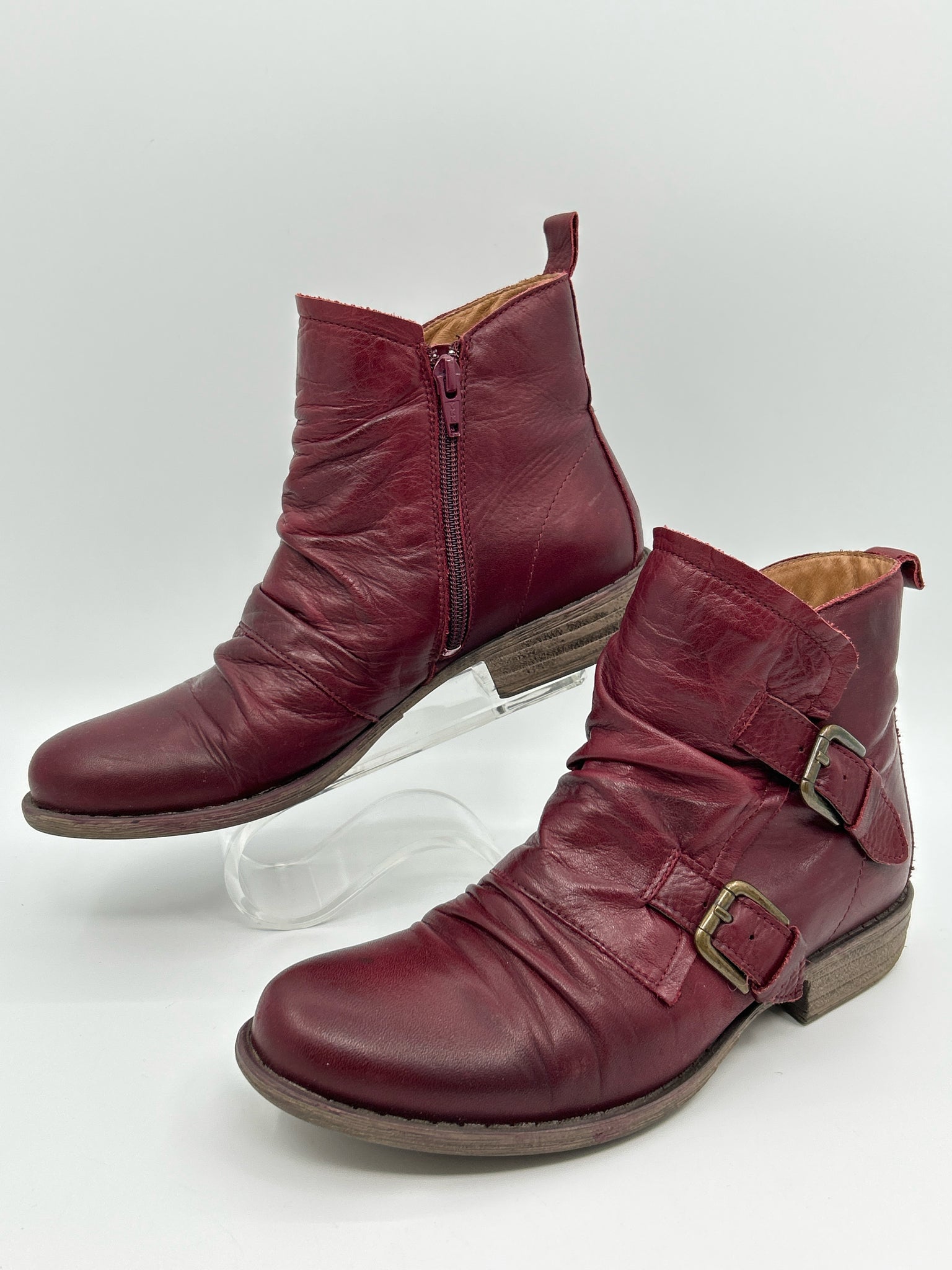 MIZ MOOZ Size 37 Burgundy Women Booties