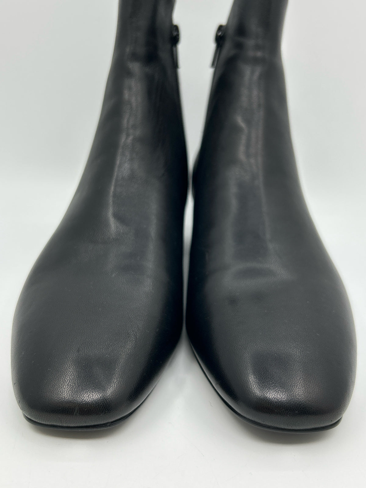 VANELI Size 10M Black Women Leather Booties NWOB