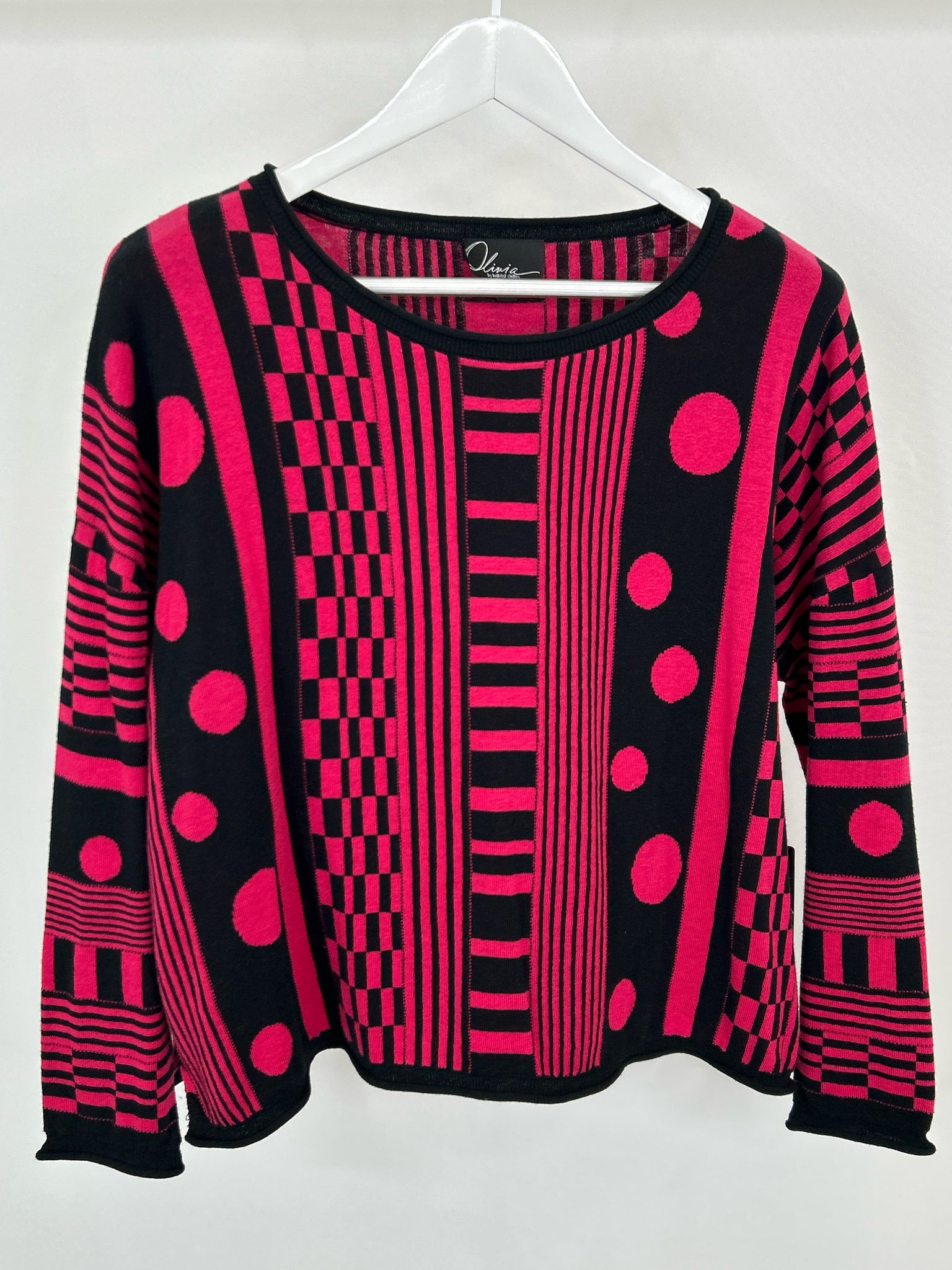 OLIVIA BY HABITAT CLOTHES Size S IVORY AND BLACK Women Sweater