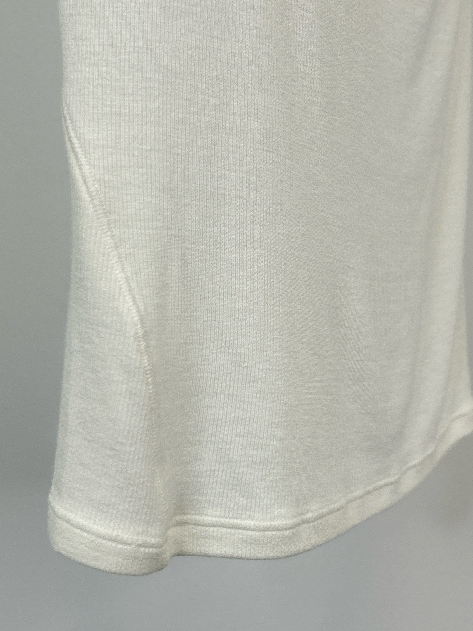 LULULEMON Size 6 off white Women Workout Top