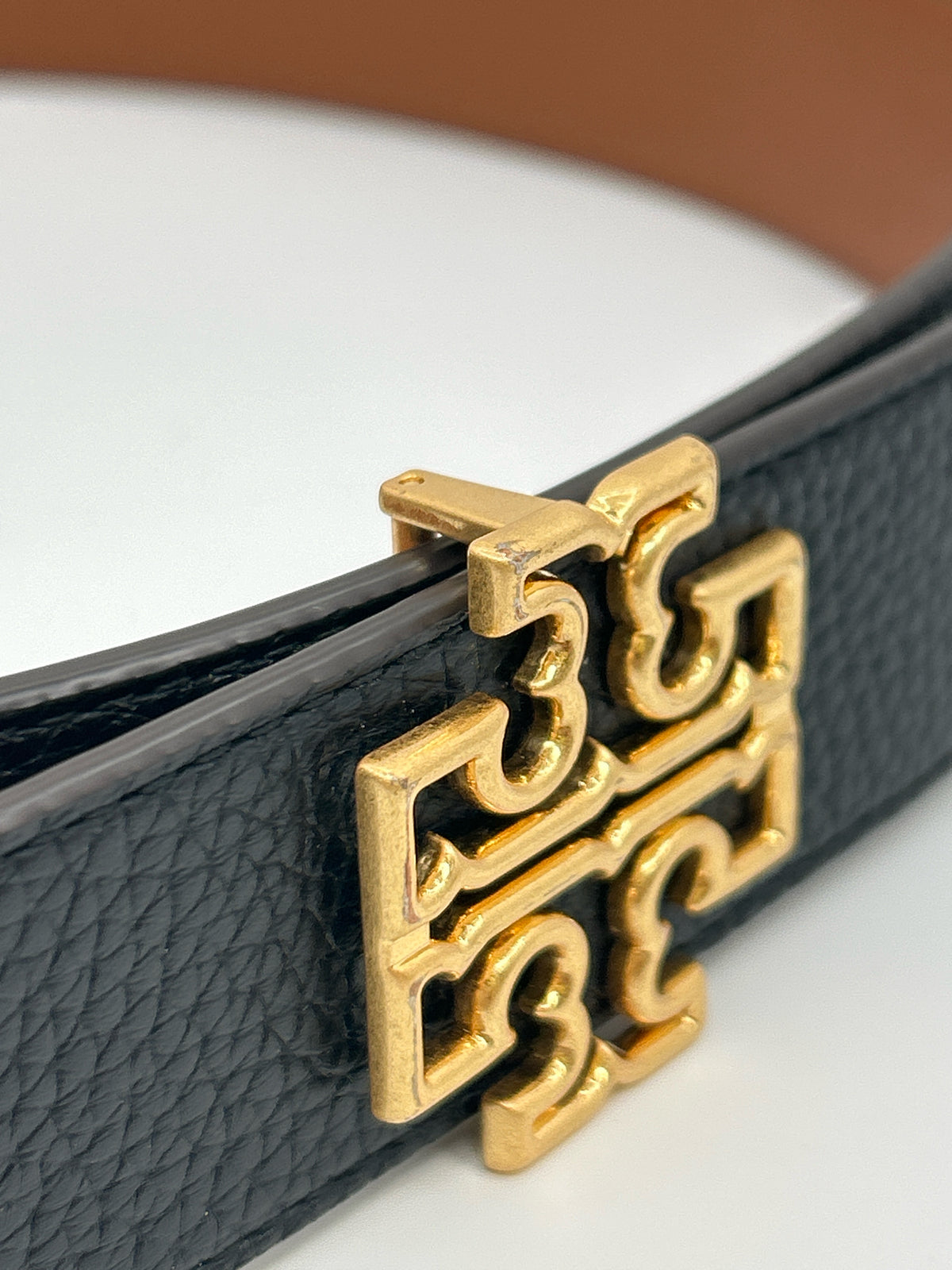 TORY BURCH BLACK AND TAN Belt