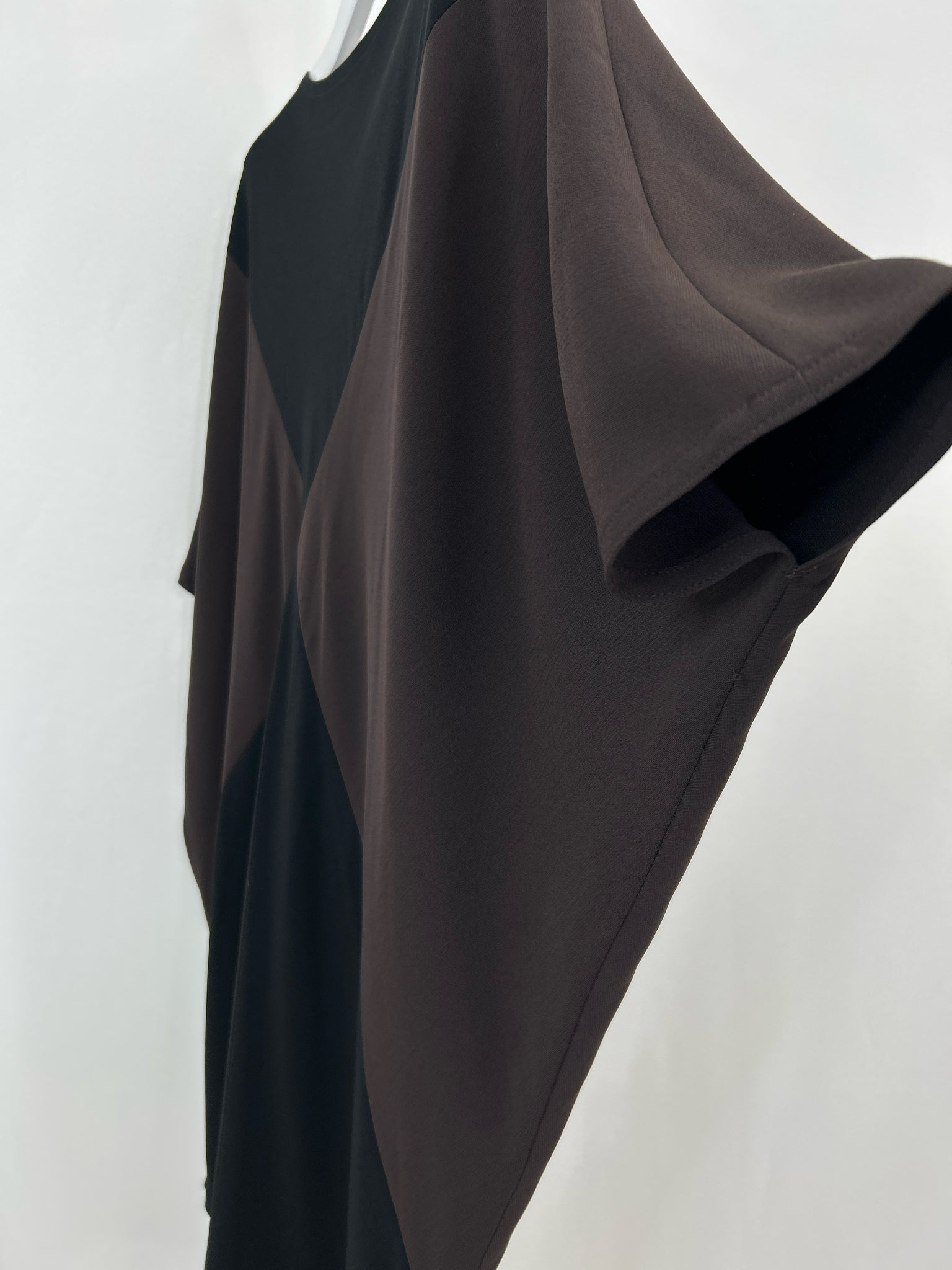 TOM AND LINDA PLATT Size 2 black and brown Women Dress