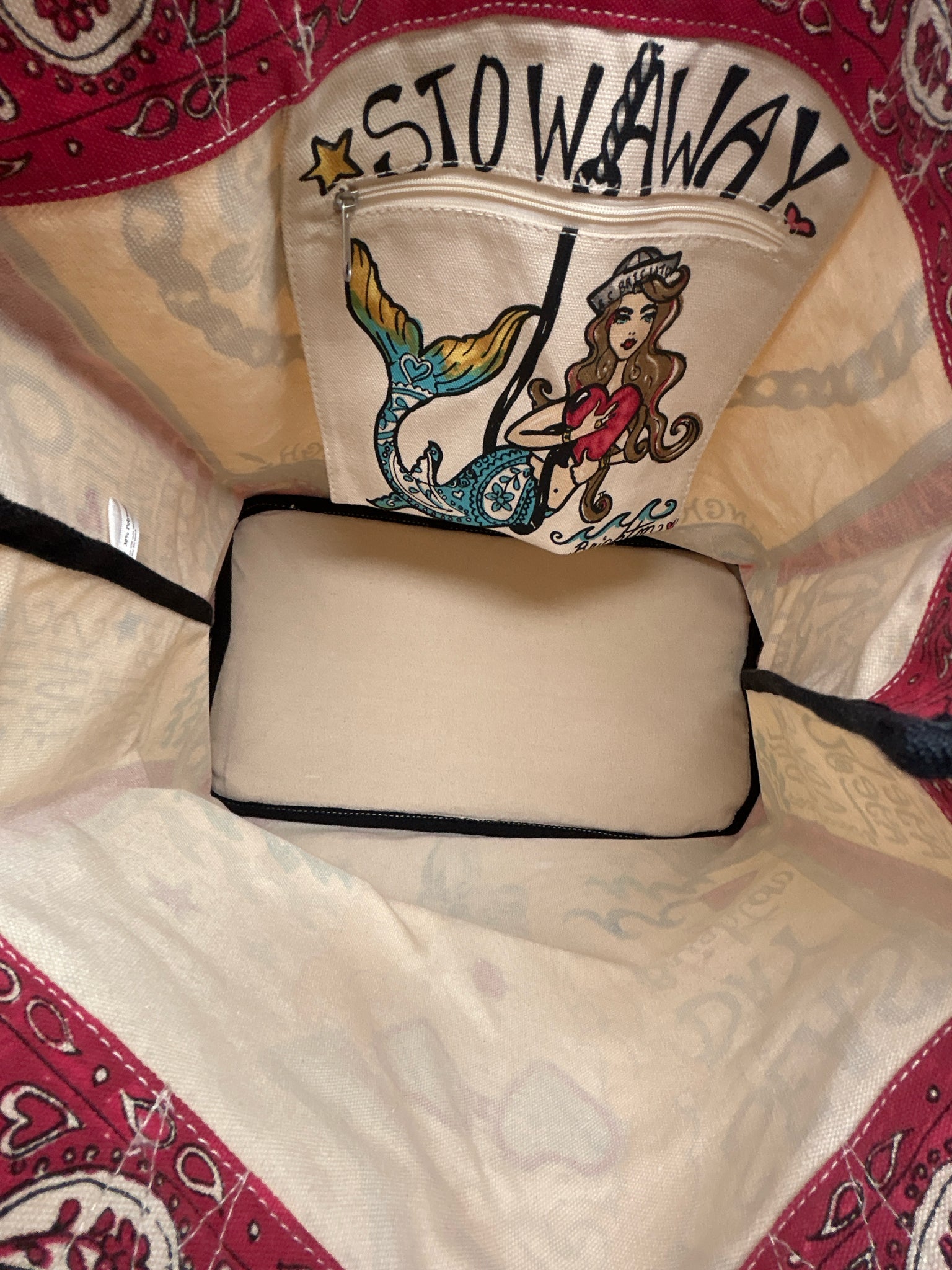 BRIGHTON CREAM AND RED Women Tote