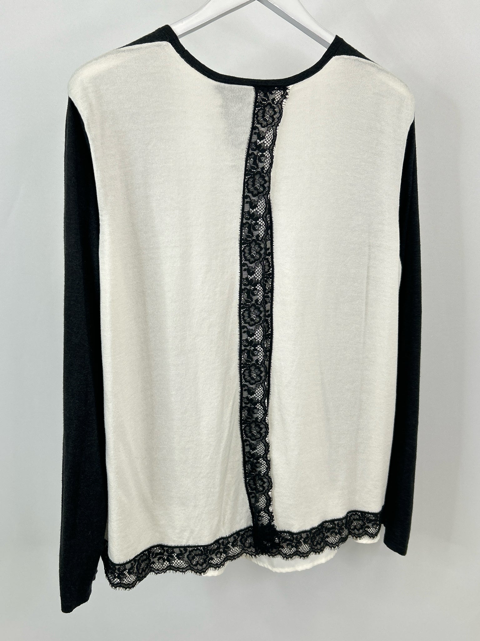 CHICO'S Size 16 WHITE AND GRAY Women Cardigan