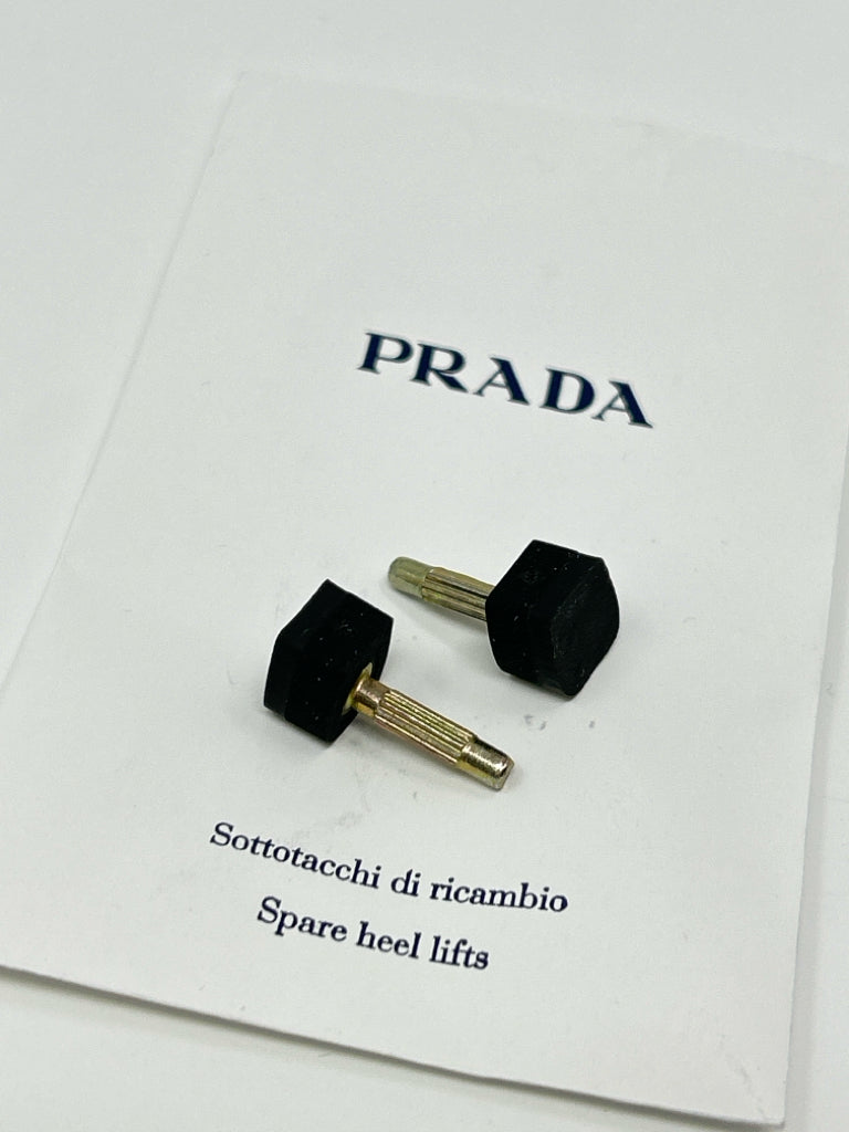 PRADA Size 39 Black Patent Women Sandal