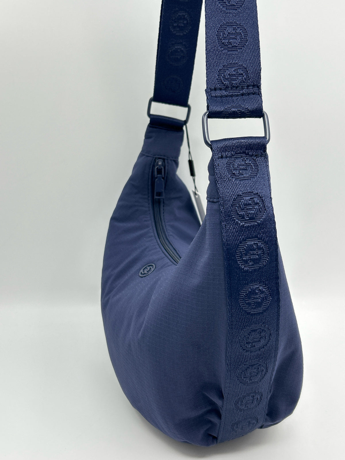 CHICO'S Navy Women Purse