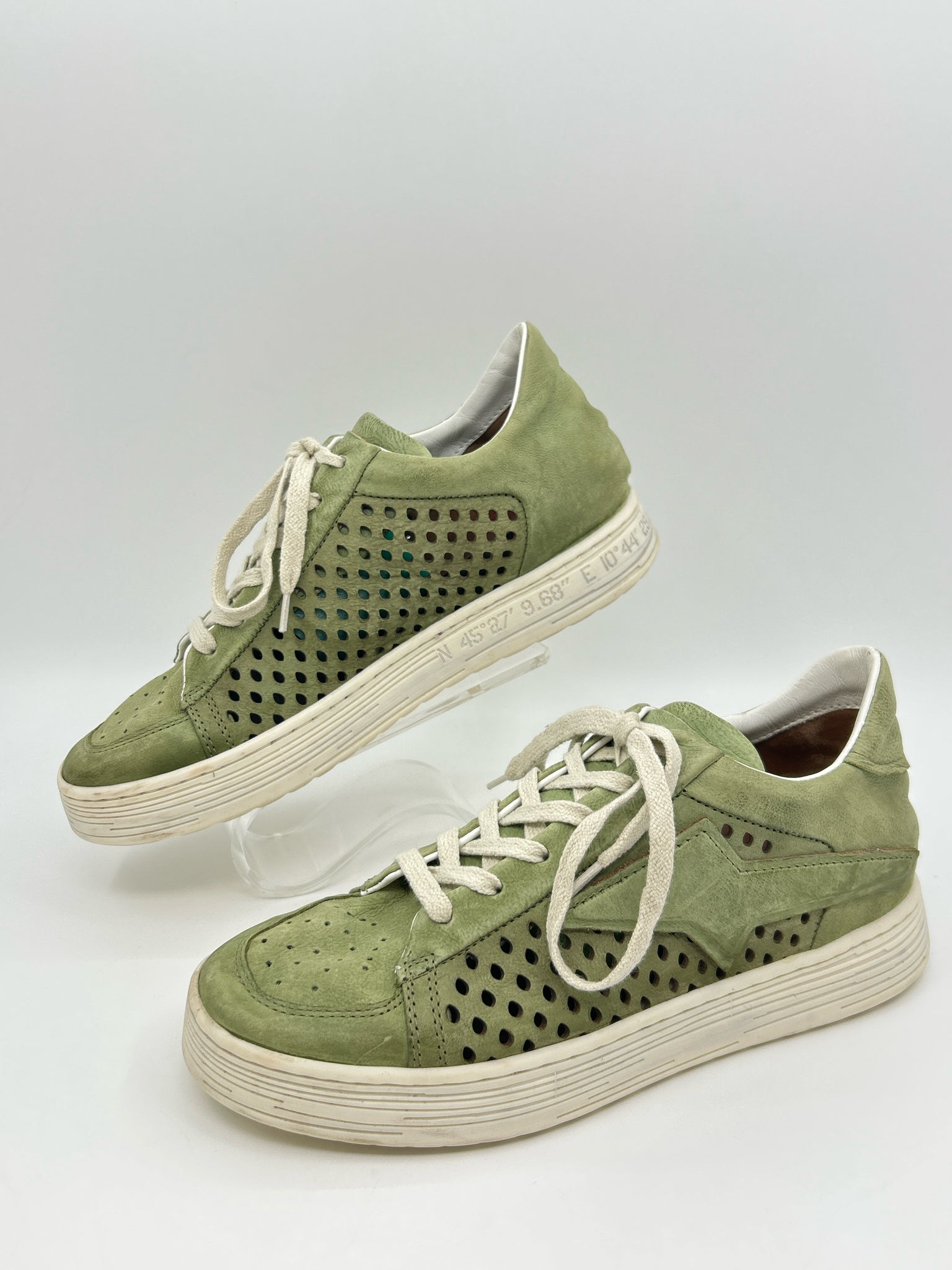 A.S. 98 Size 9/9.5 Green Women Sneakers