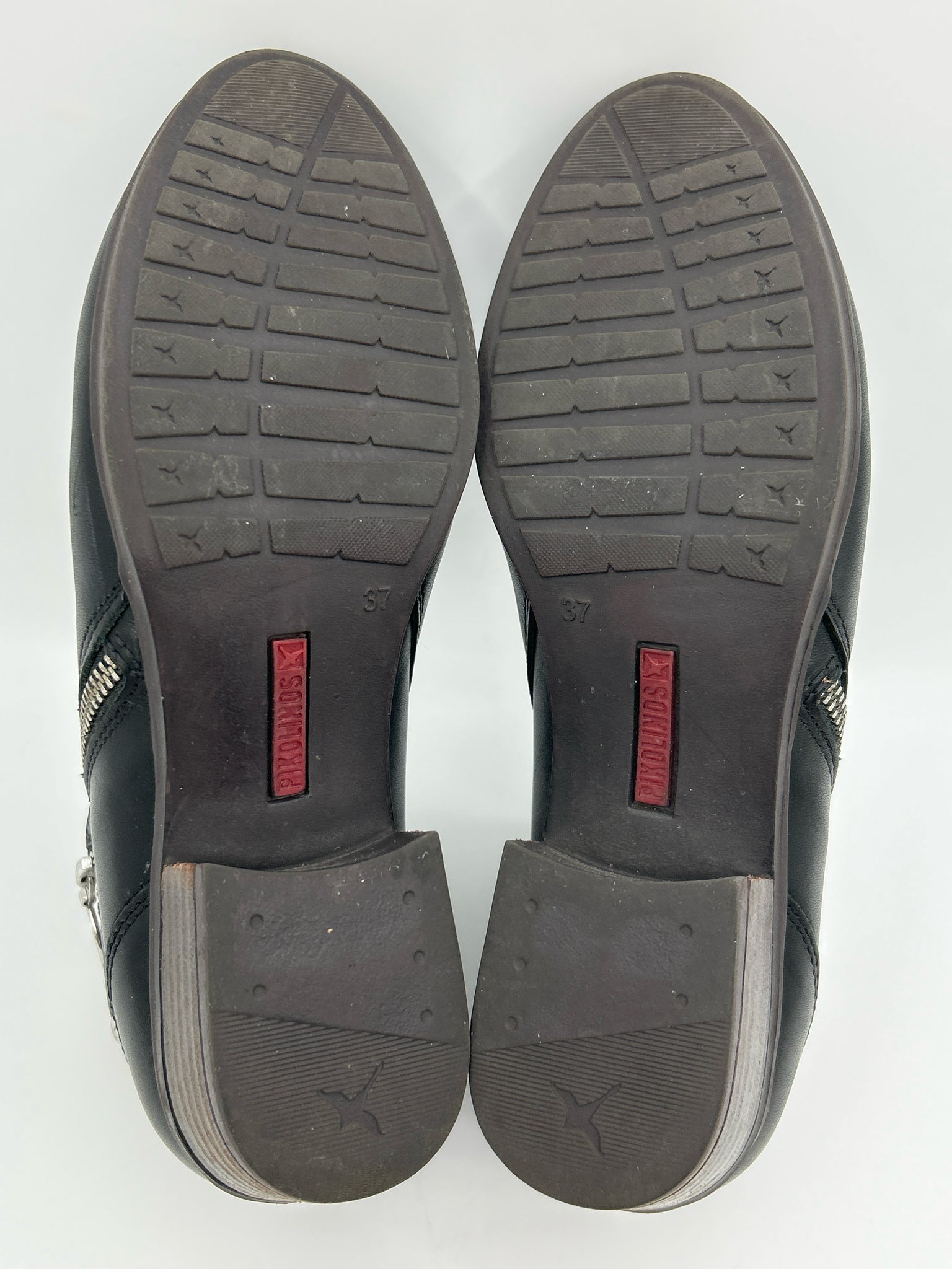 PIKOLINOS Size 37 Black Women Booties