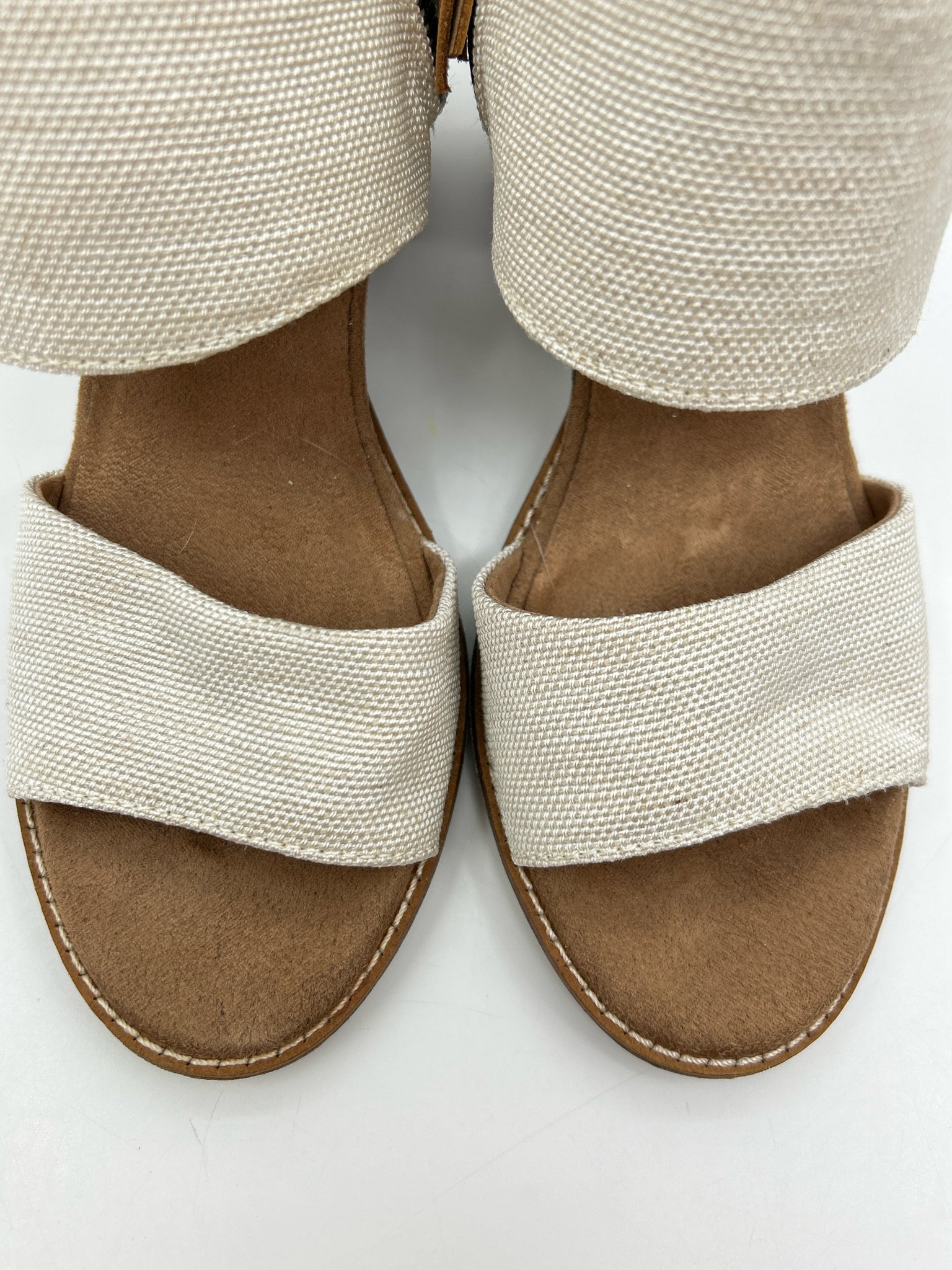 TOMS Size 9 Beige Women Sandal