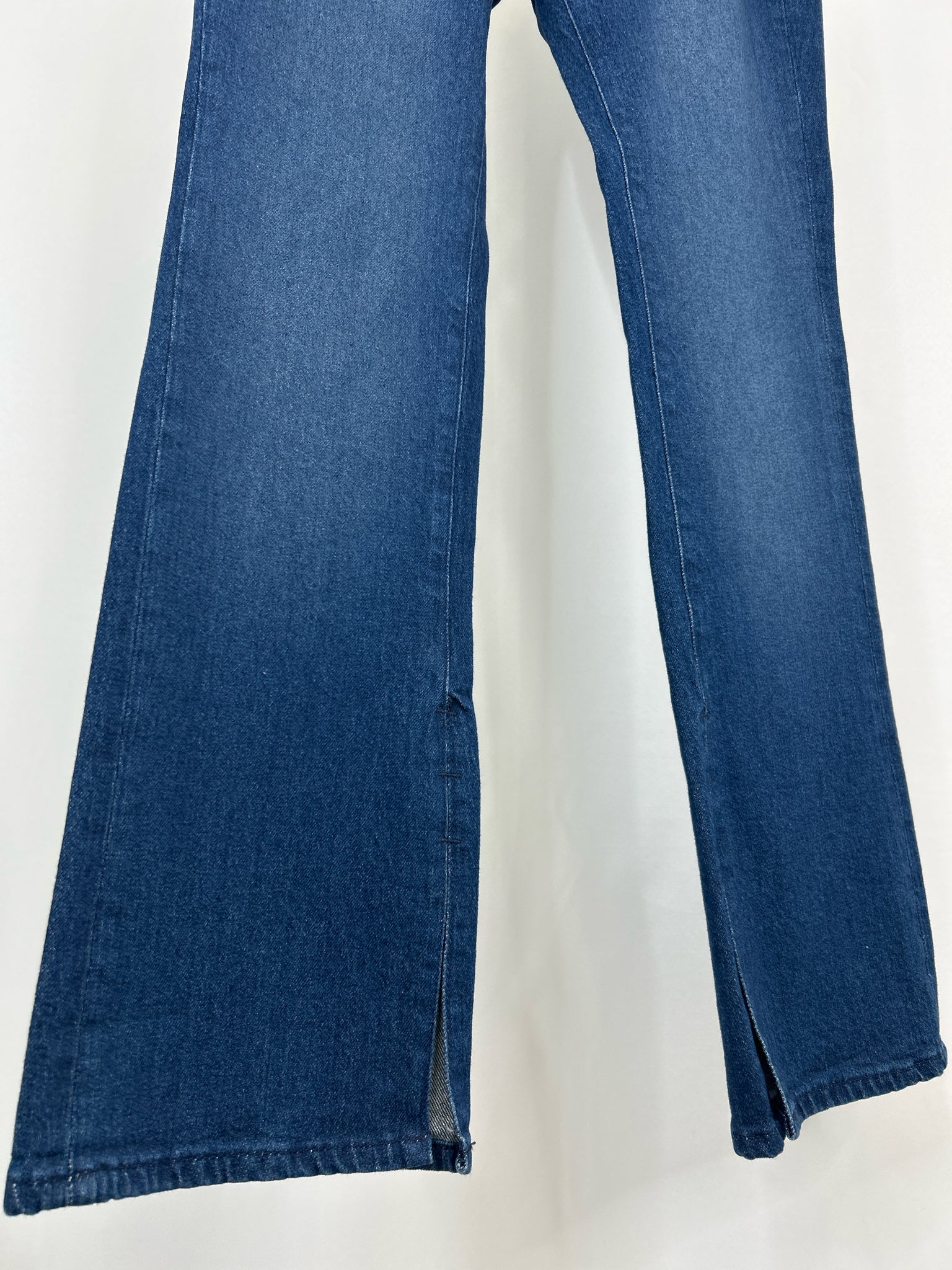 WE THE FREE Size 28/6 BLUE DENIM Women jeans