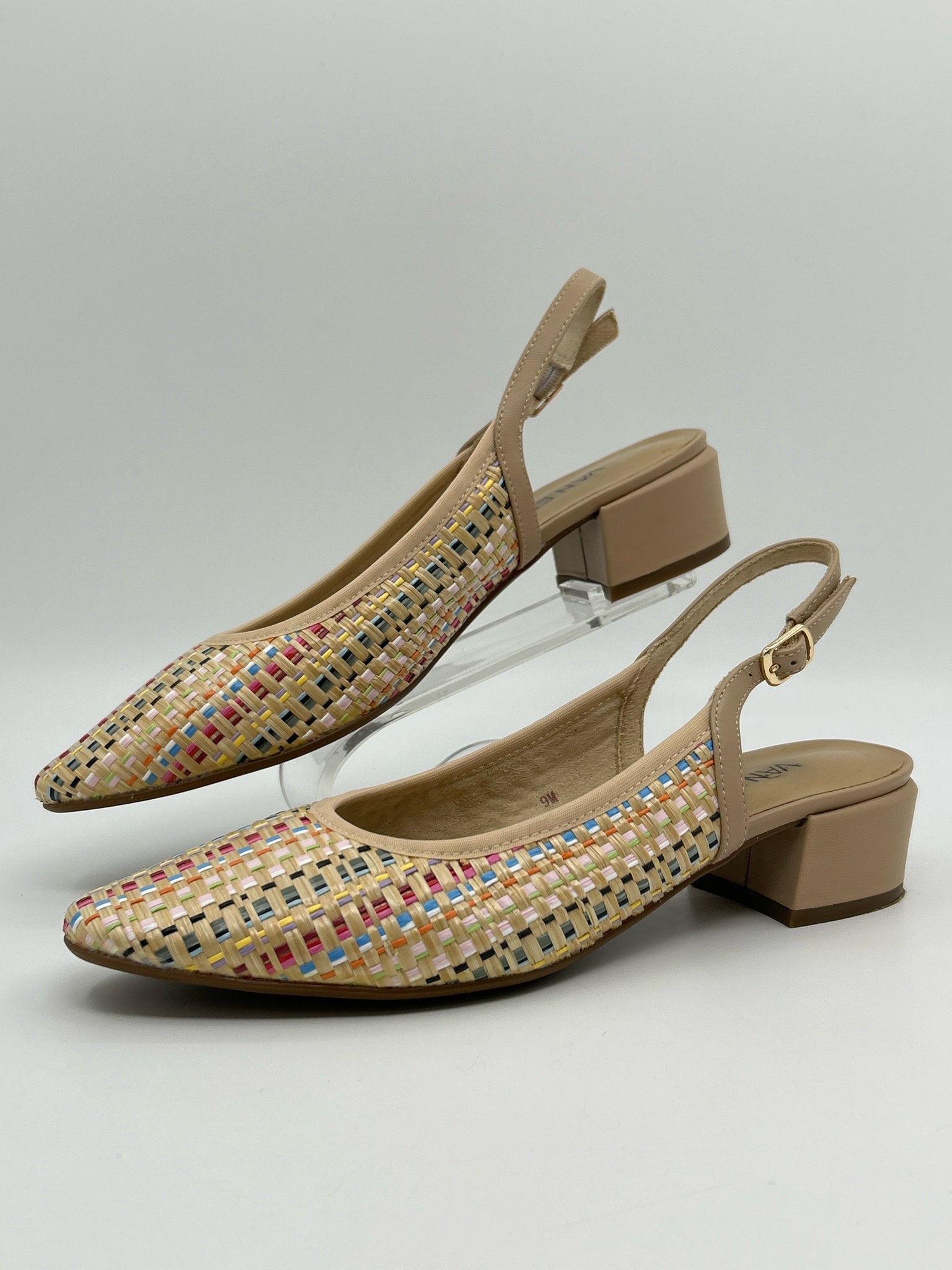 VANELI Size 8M Multi-Color Women Sandal