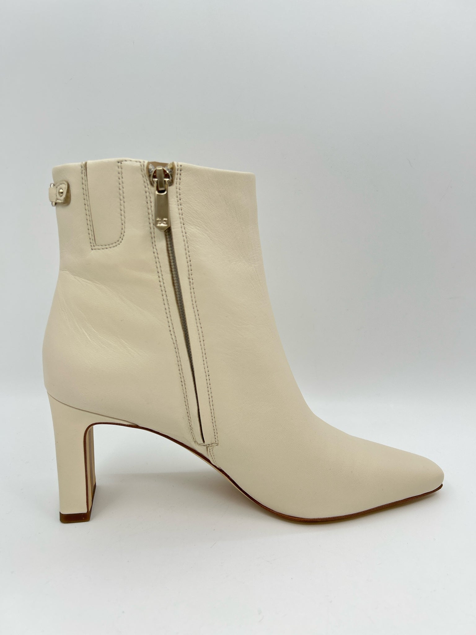 SAM EDELMAN Size 10M Ivory Women Booties