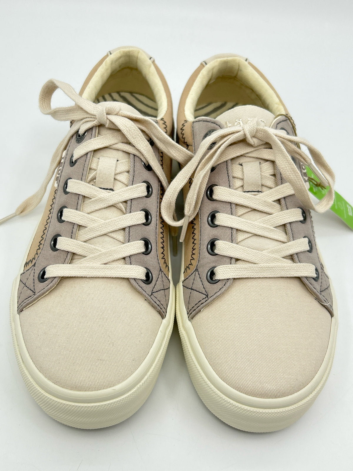 TAOS NIB Size 6.5M TAN PRINT Women Sneakers