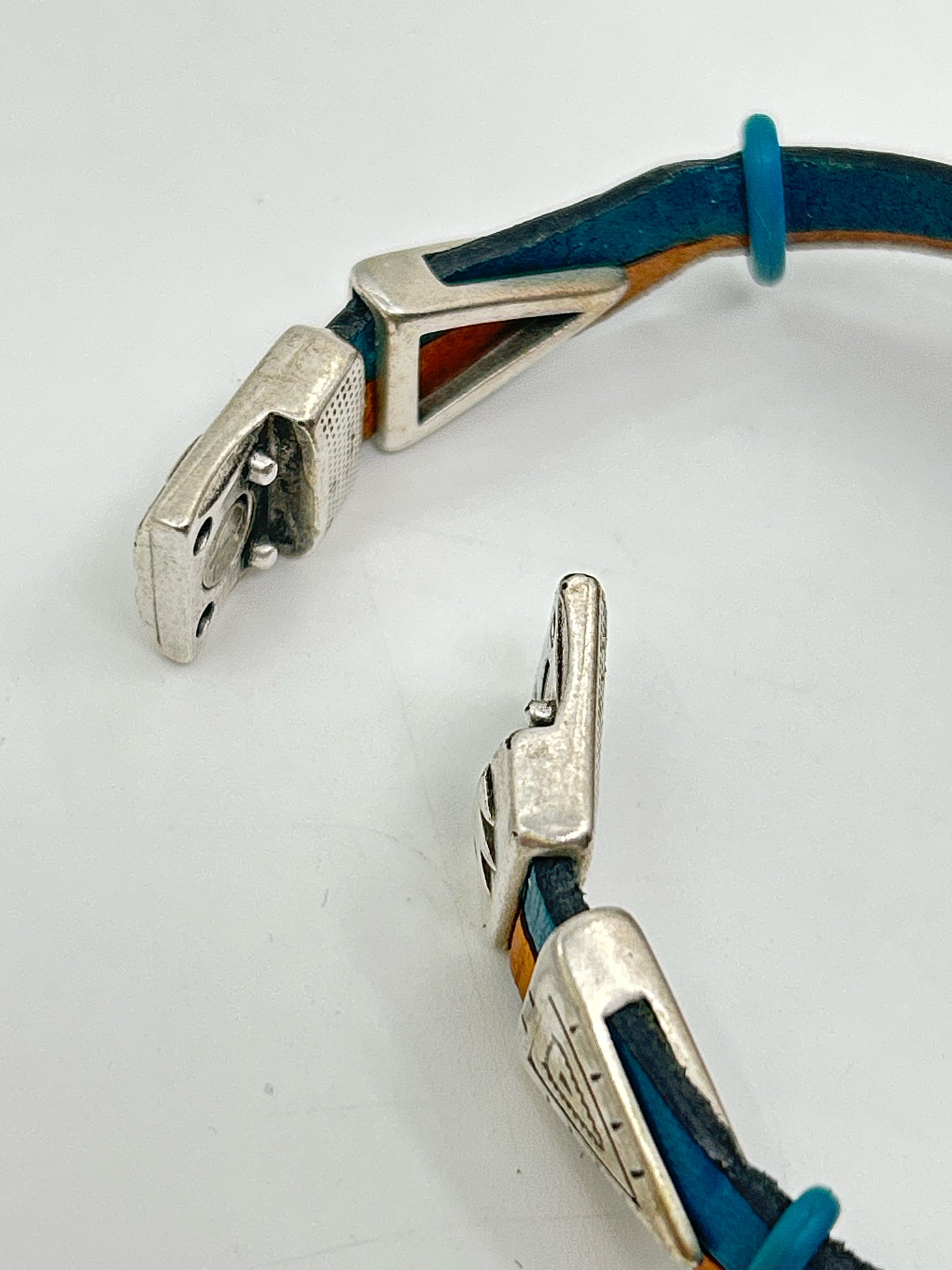 NO BRAND Teal & Tan Bracelet