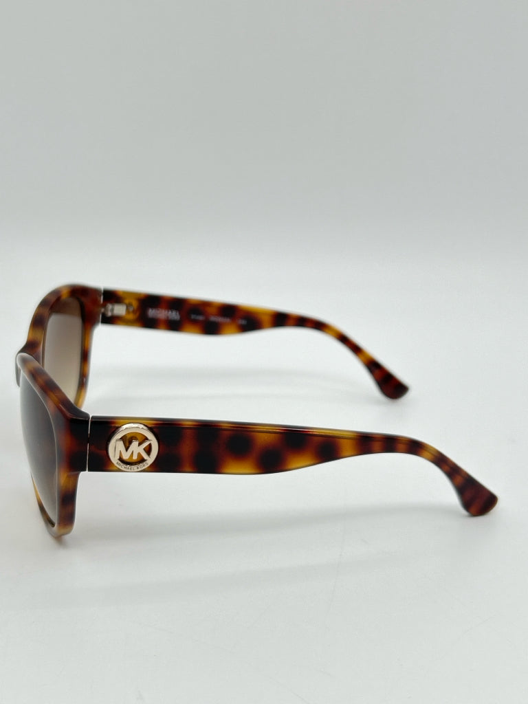 MICHAEL MICHAEL KORS TORTOISE SHELL Women's Sunglasses
