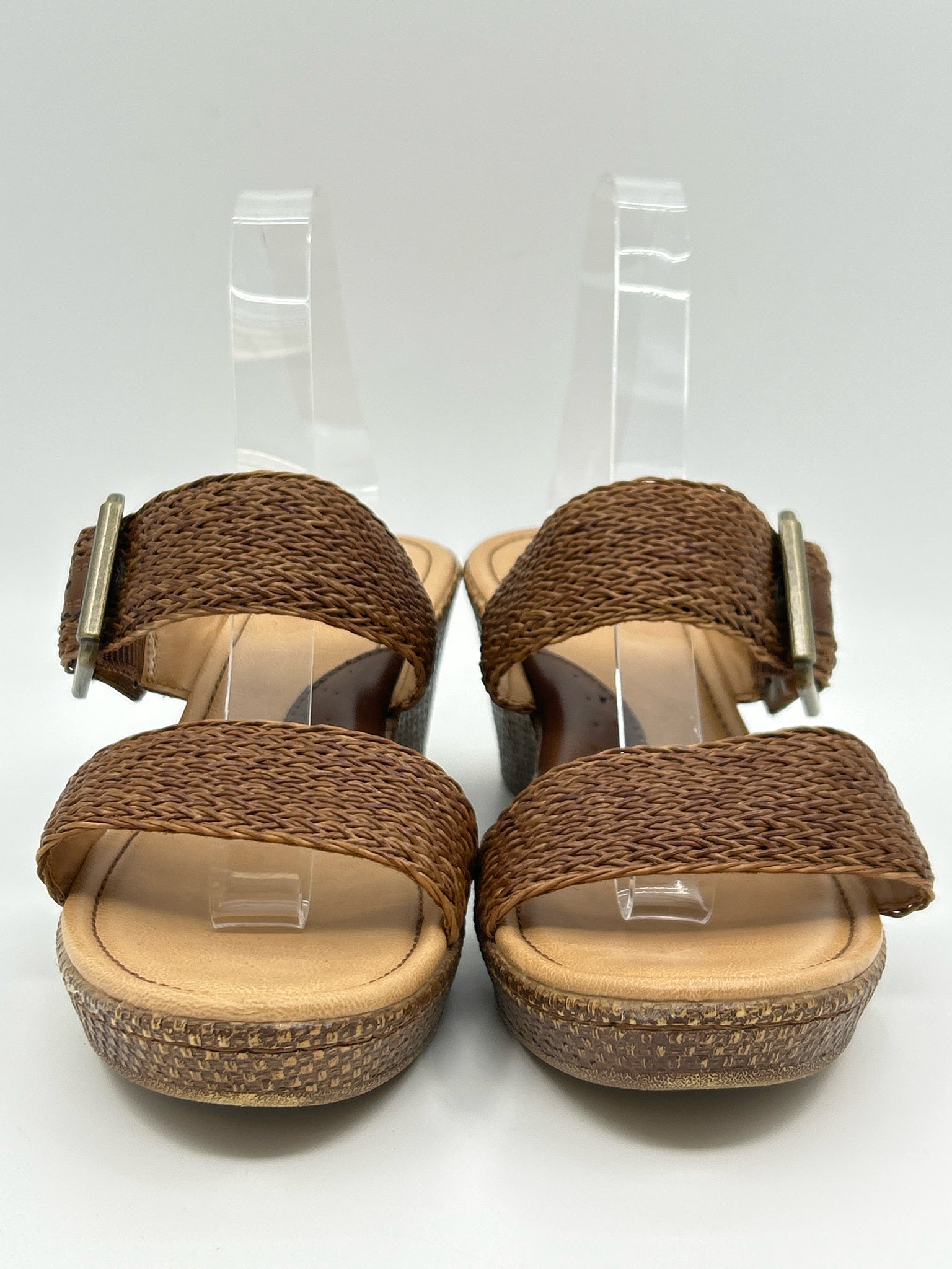 BORN CONCEPT Size 10M Brown Women Sandal