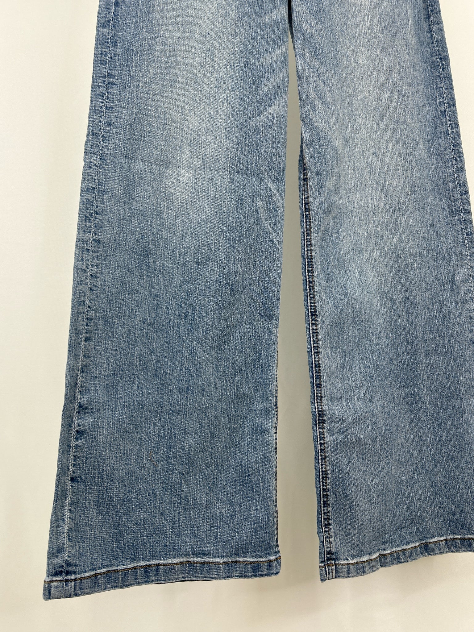 KUT FROM THE KLOTH Size 6 BLUE DENIM Women jeans