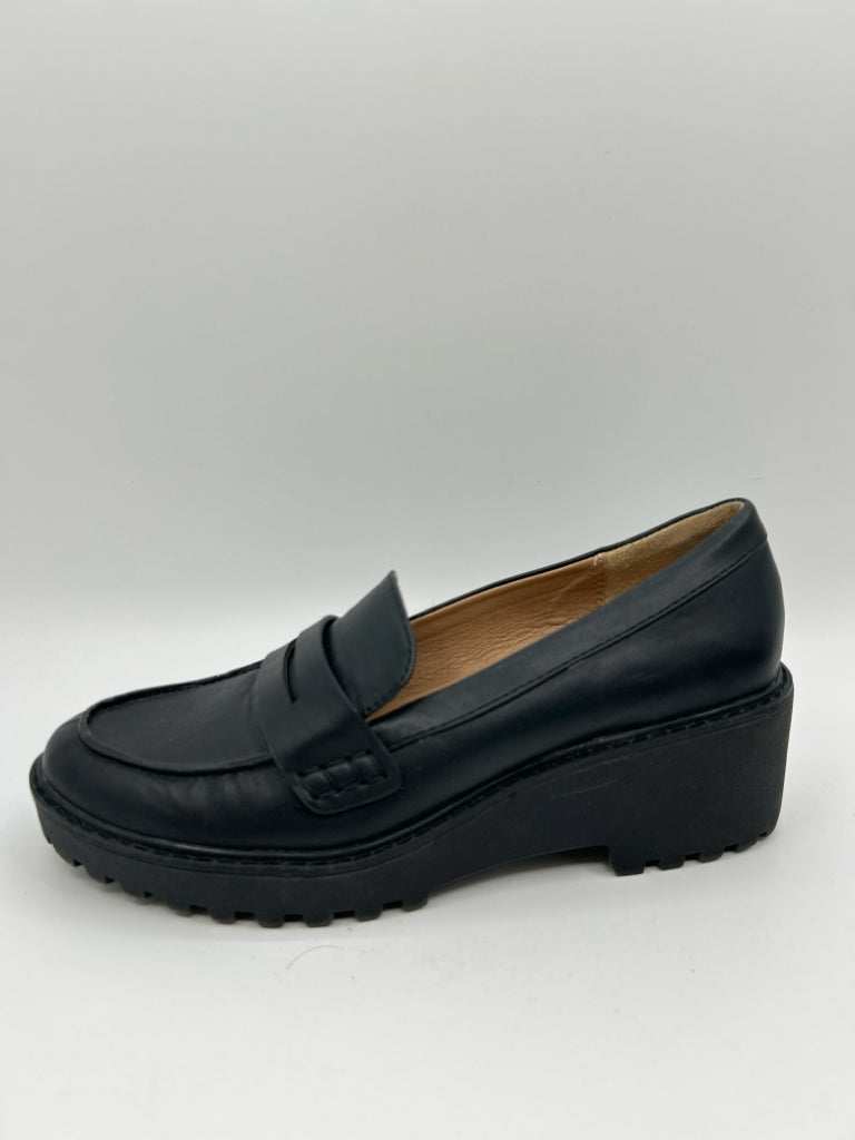 DOLCE VITA Women Size 8.5 Black Loafer