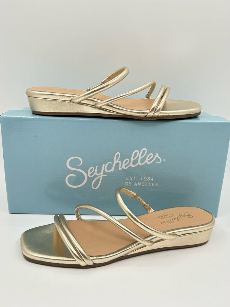 SEYCHELLES Size 7.5 gold metallic Women's Sandal