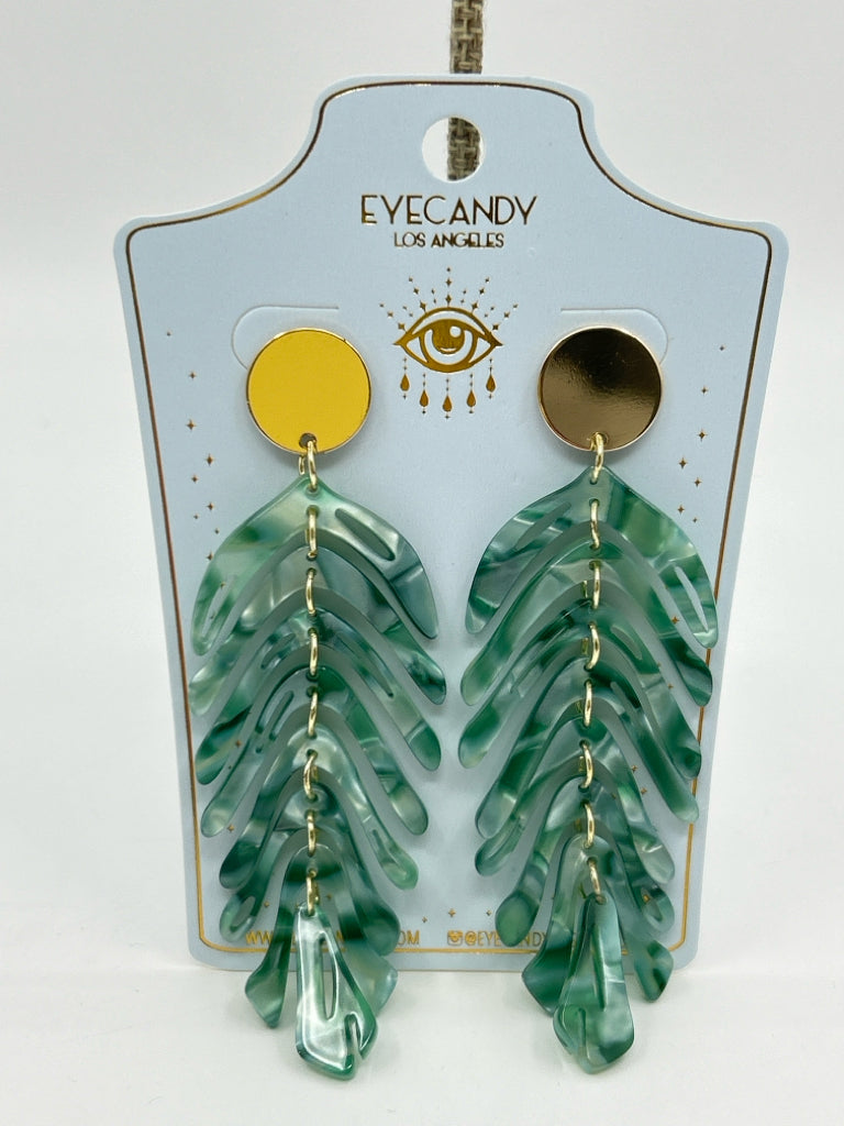 EYE CANDY Size One Size GOLD AND GREEN Earrings