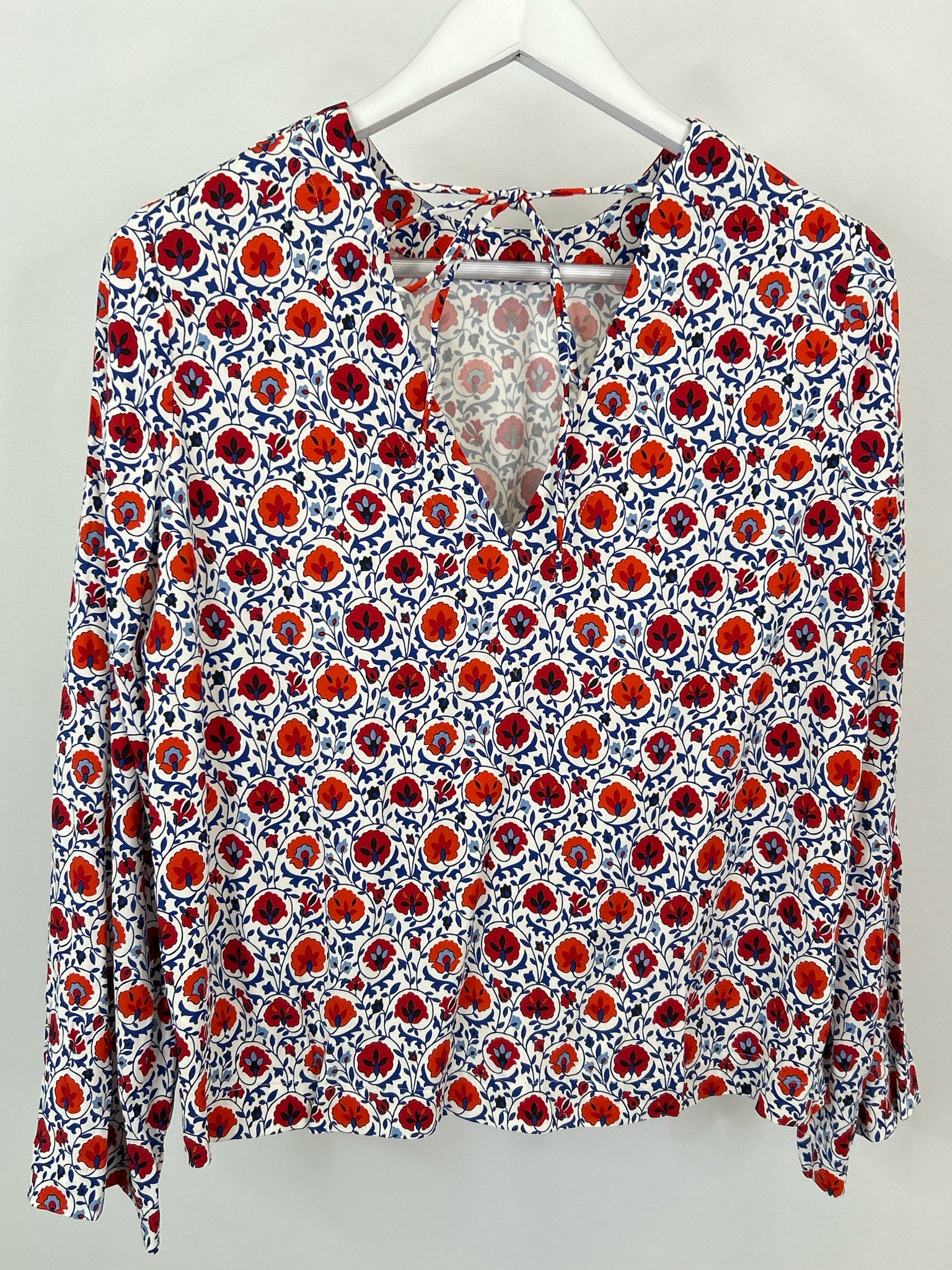 BODEN Size 8 Red and Blue Women Top NWT