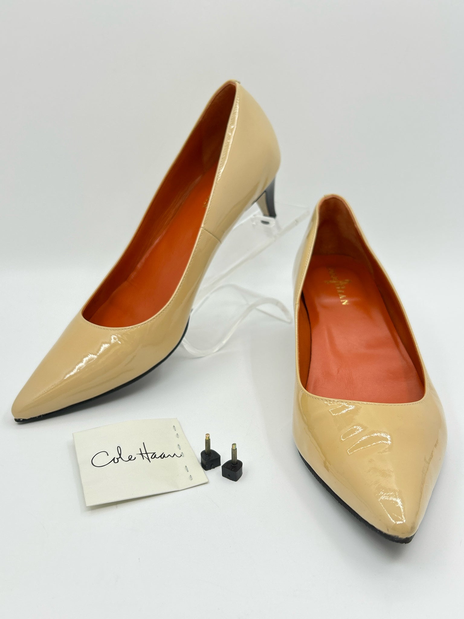 COLE HAAN Size 9.5B Beige Women Pumps
