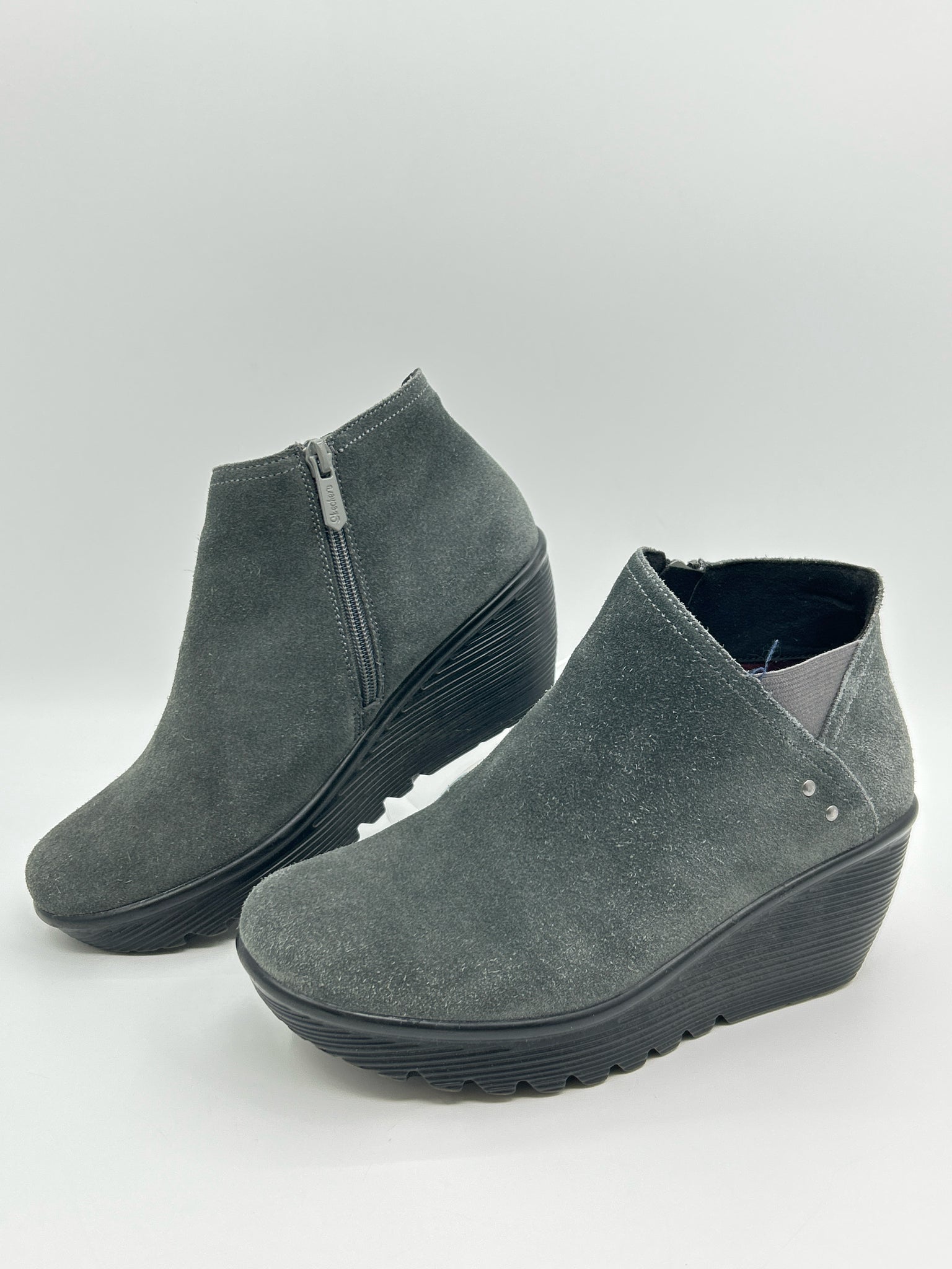 skechers Size 7.5 Charcoal Women Booties