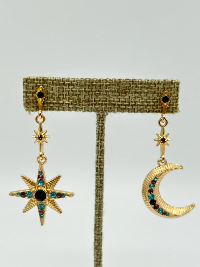 EYE CANDY Size One Size Gold Earrings