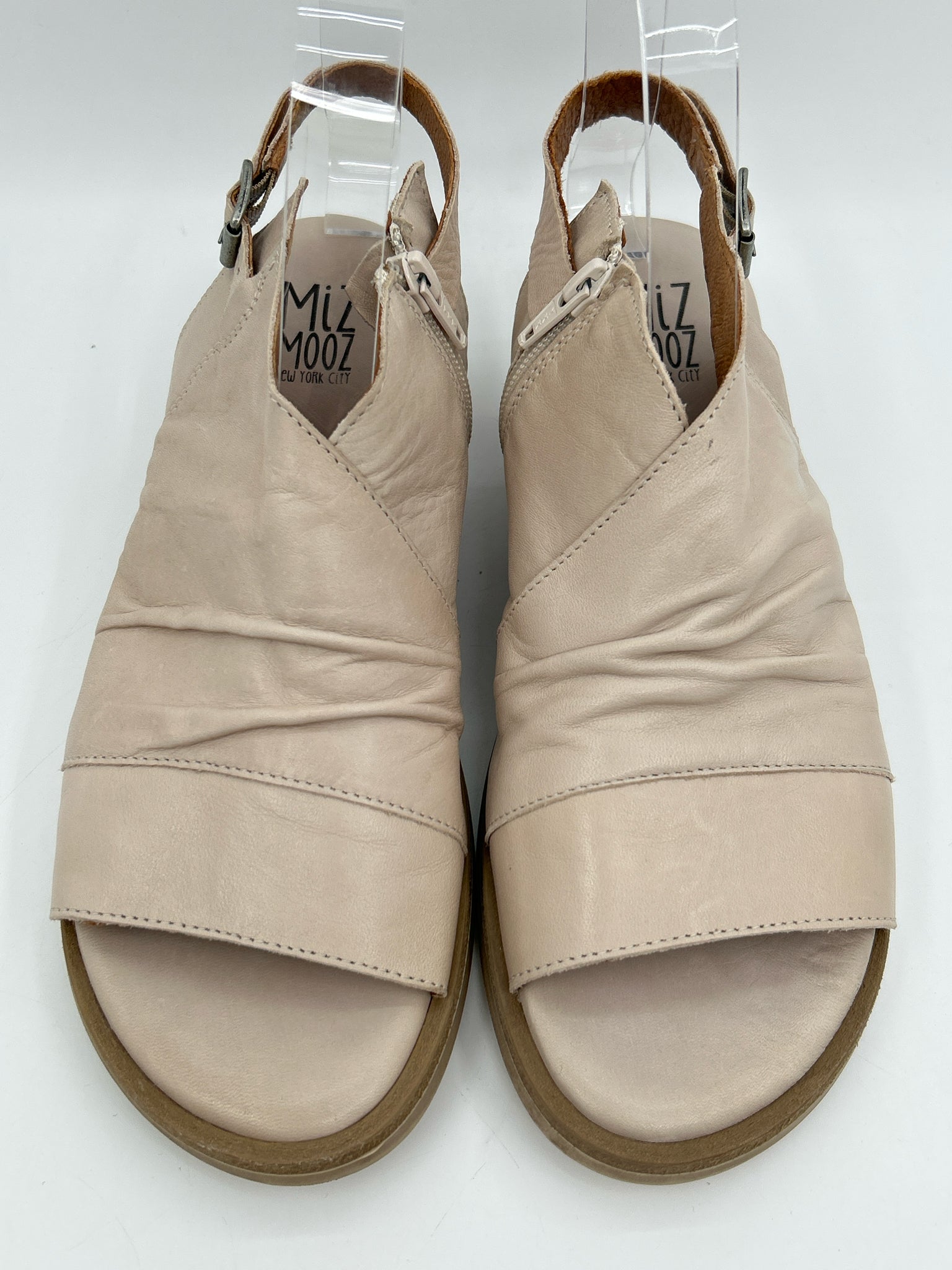 MIZ MOOZ Size 39 Beige Women Sandal