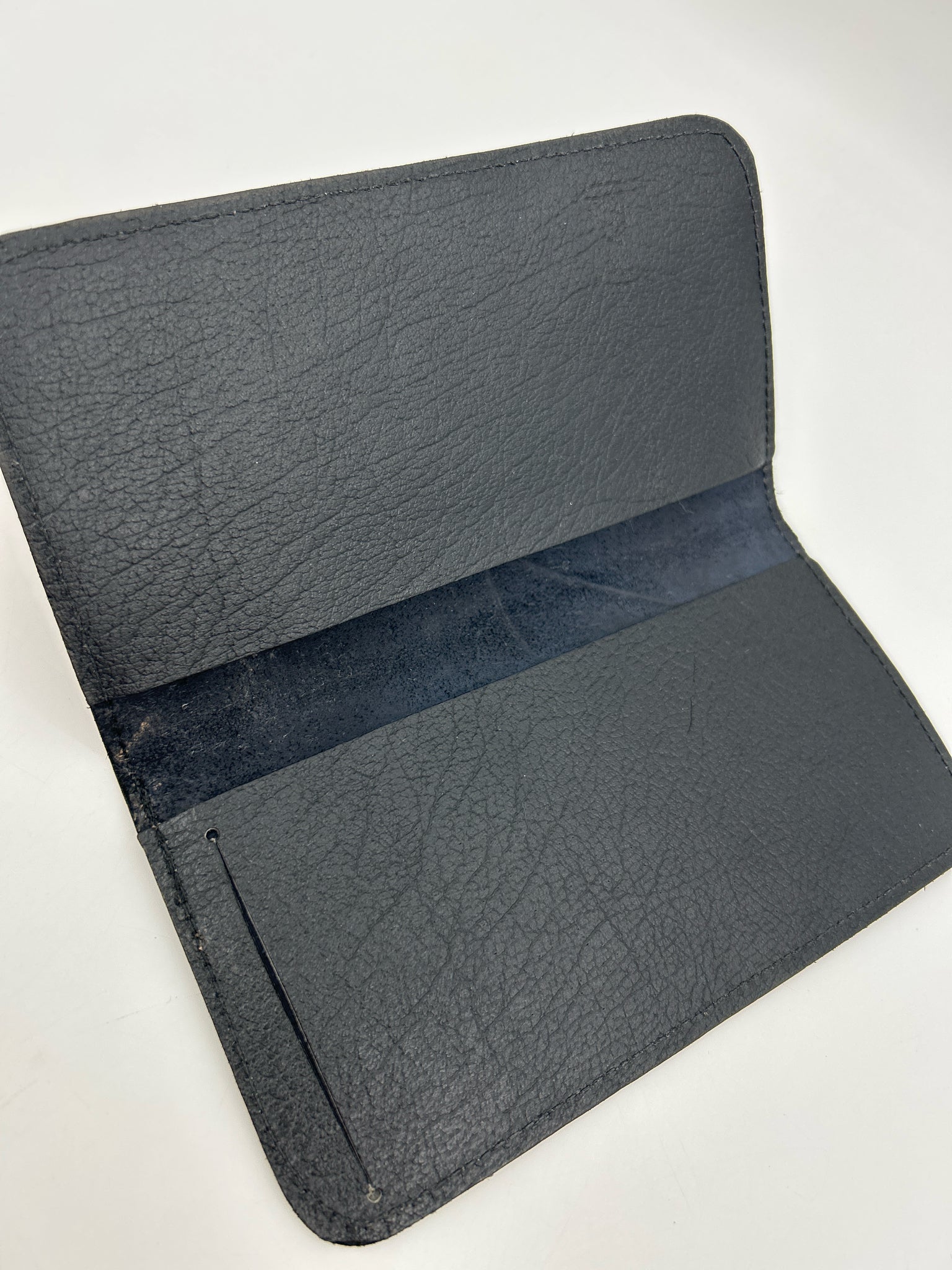 LEAF LEATHER Brown Print Checkbook cover