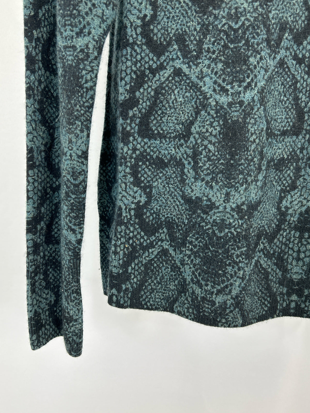 NICOLE MILLER Size L Dark Green Women Sweater