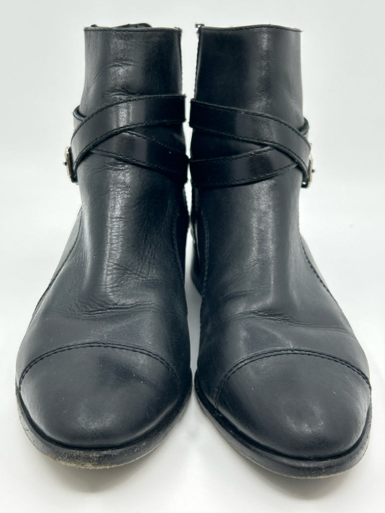 POUR LA VICTOIRE Women Size 8 Black Boots