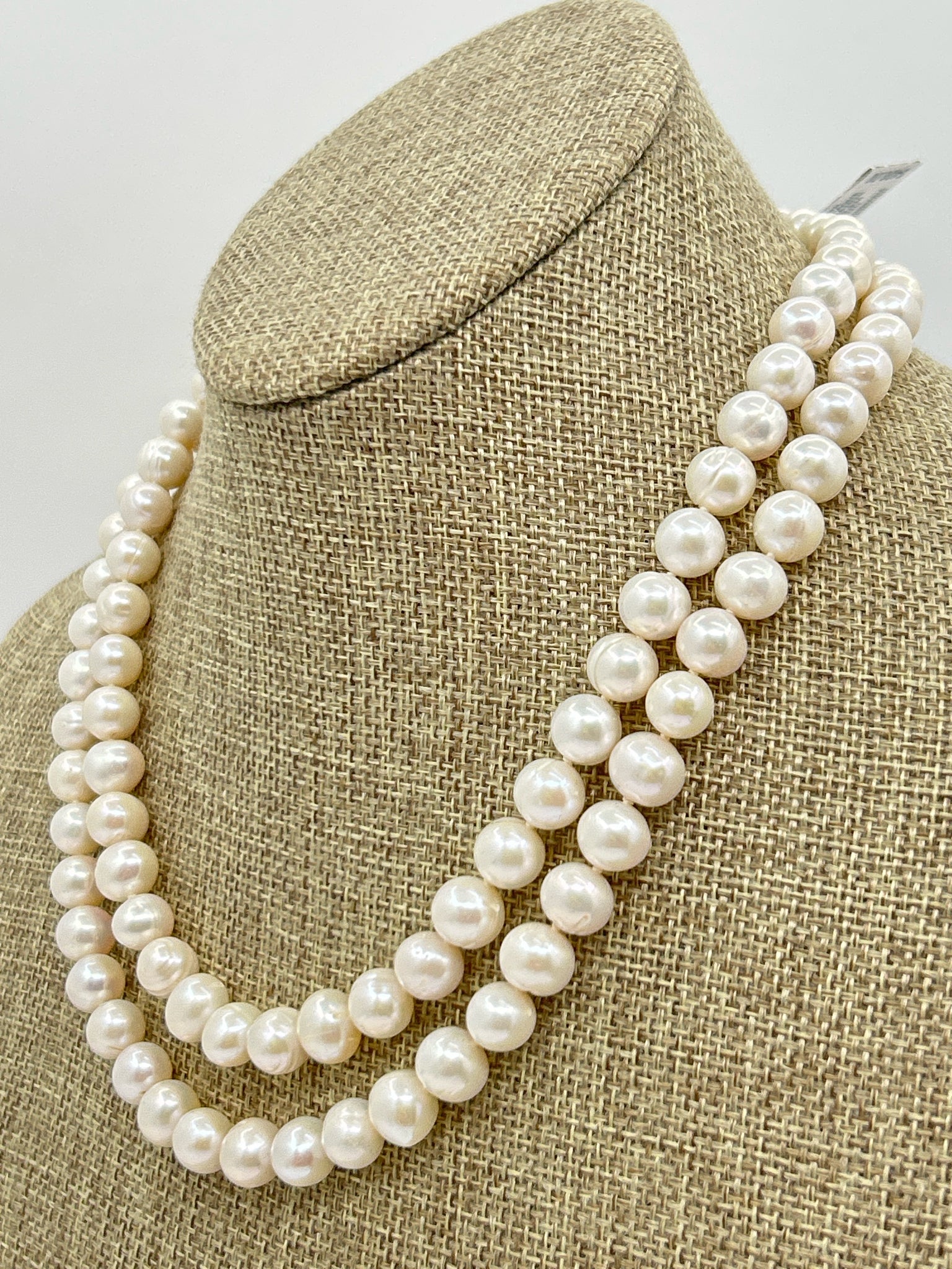 NO BRAND White Necklace