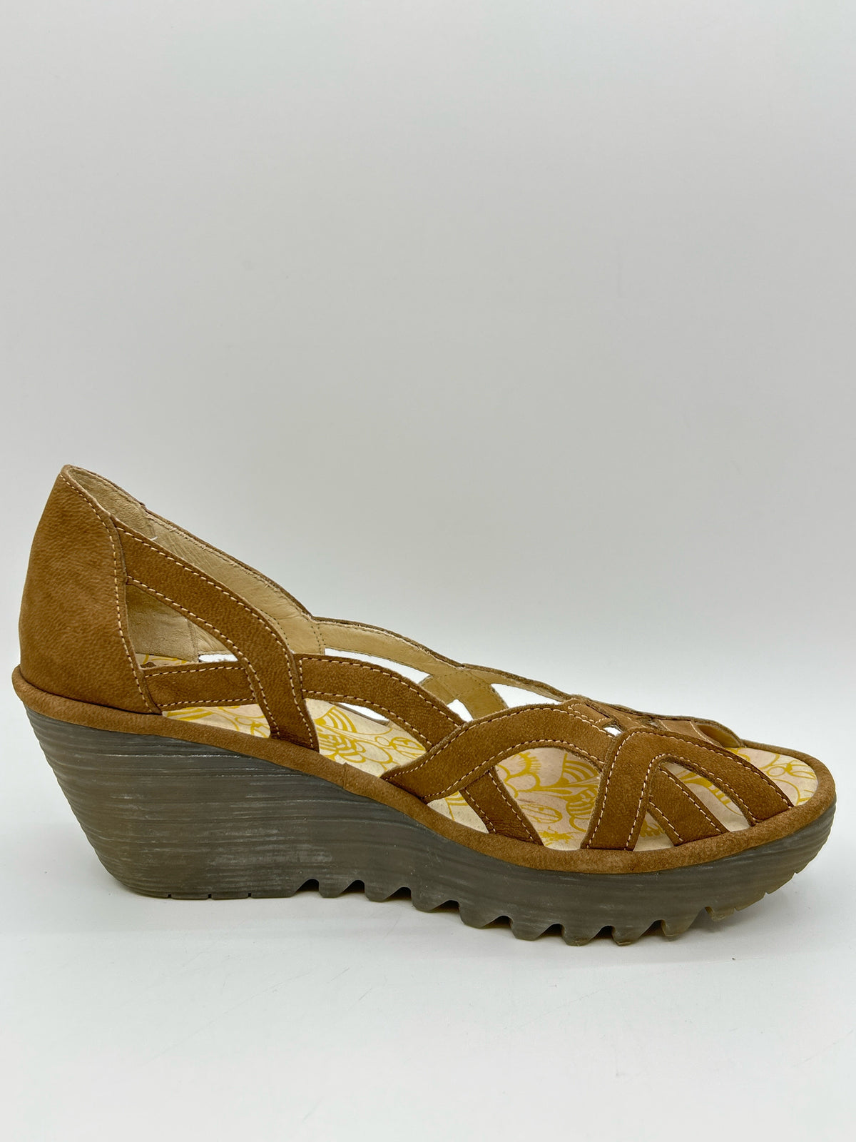 FLY LONDON Size 40/10 Taupe Women Sandal
