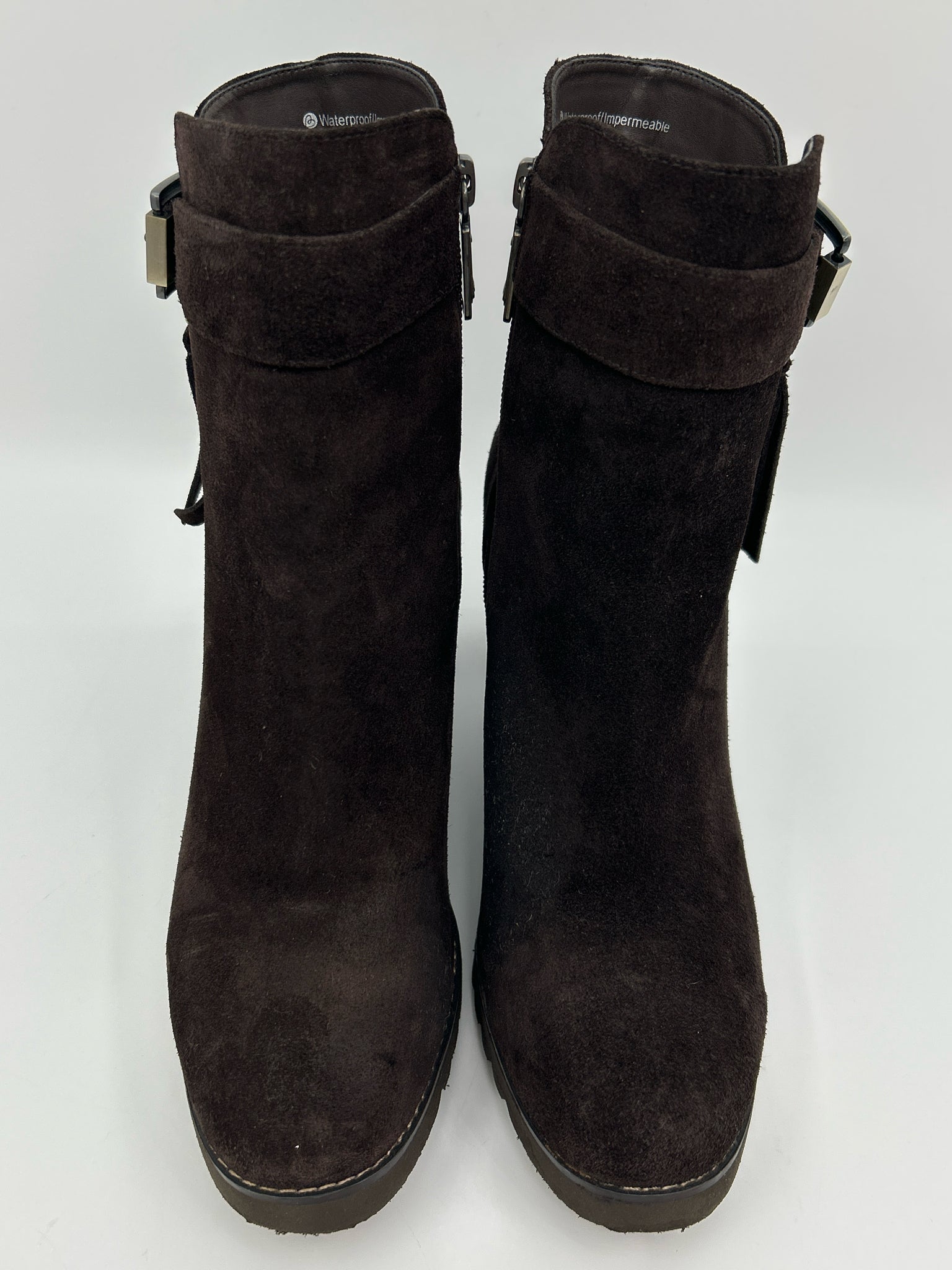 BLONDO Size 7.5M Brown Women Booties