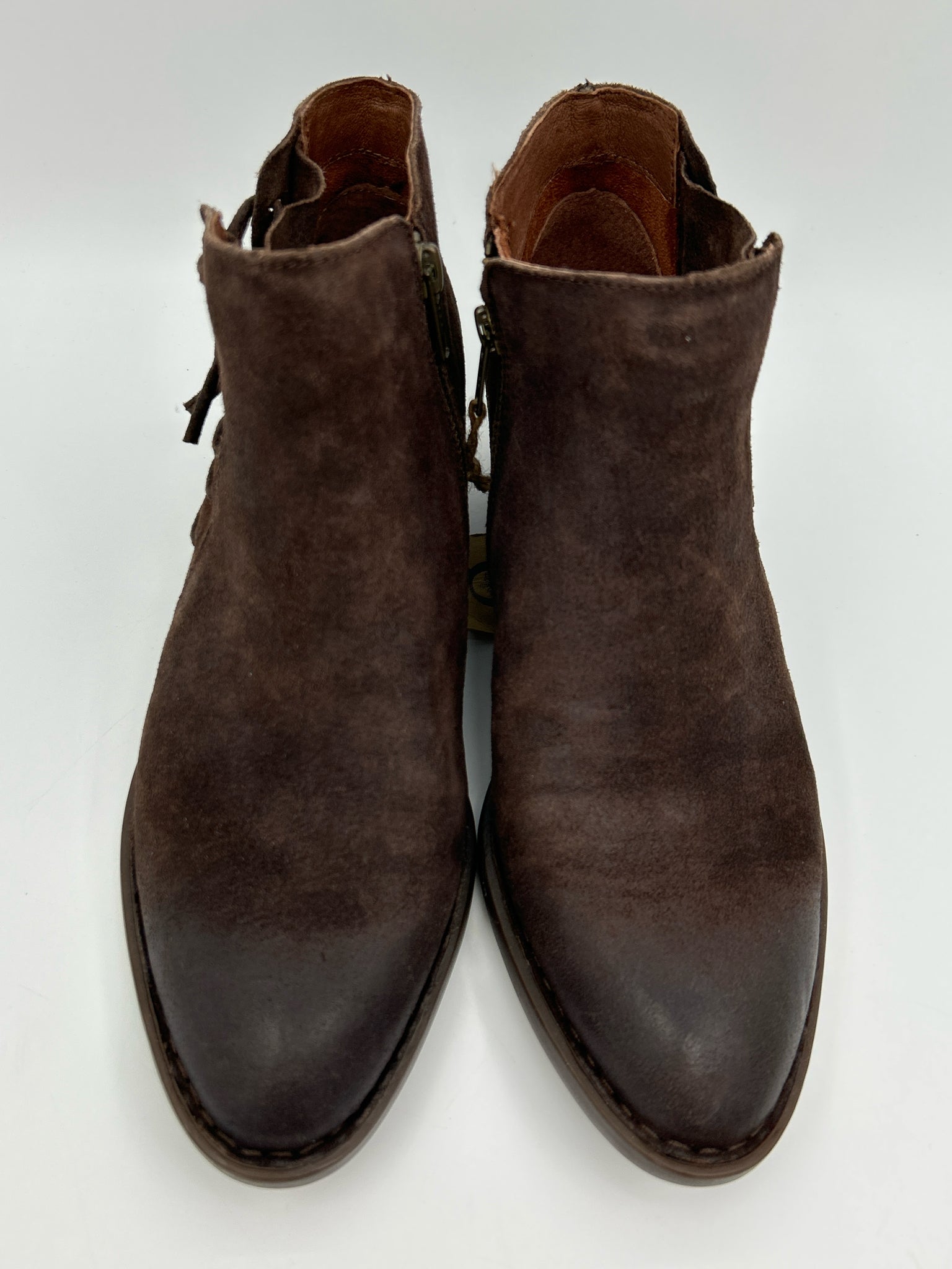 BORN NWT Size 9M DARK BROWN Women Booties