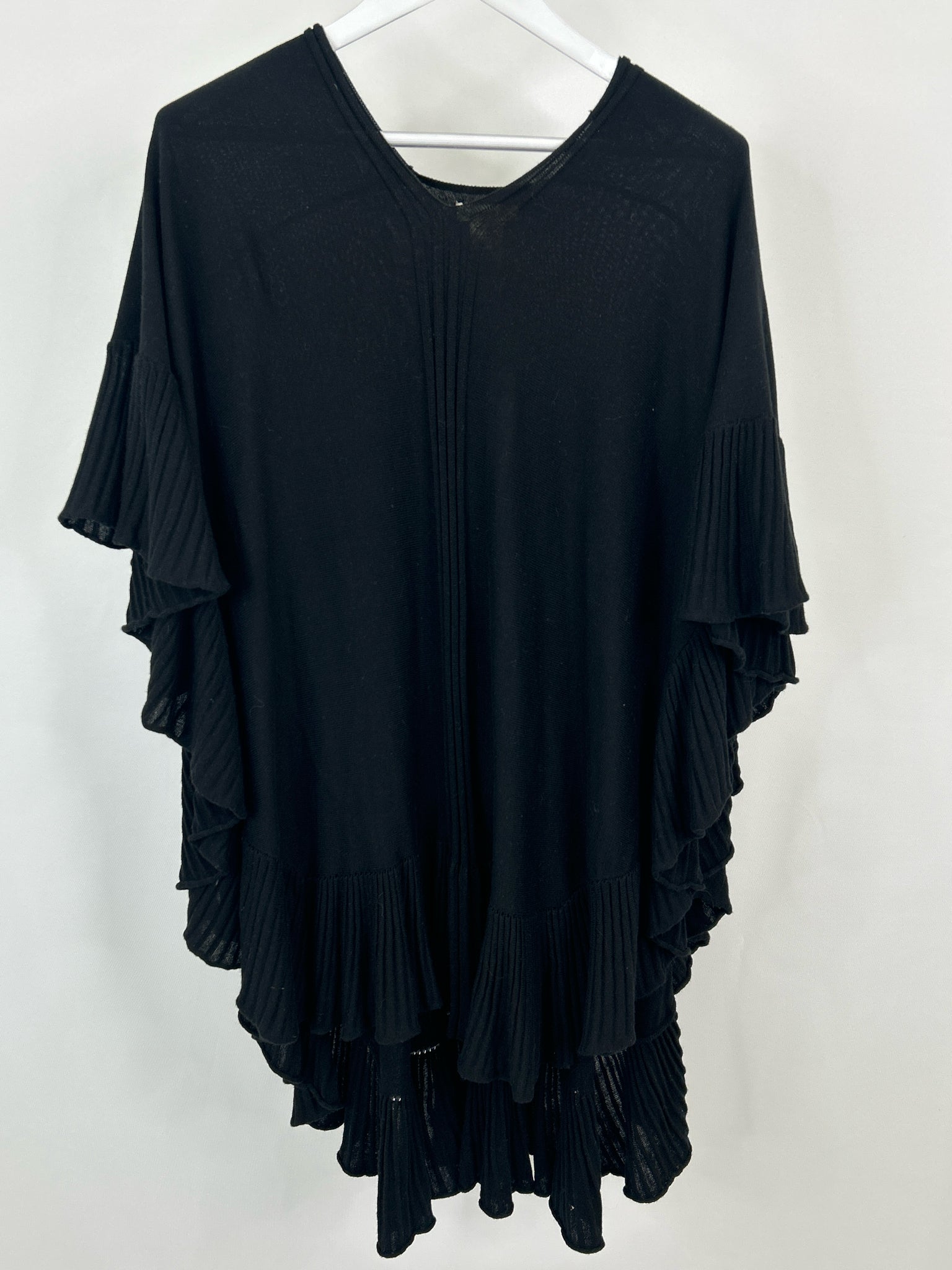 MAX STUDIO Size One Size Black Women Poncho NWT