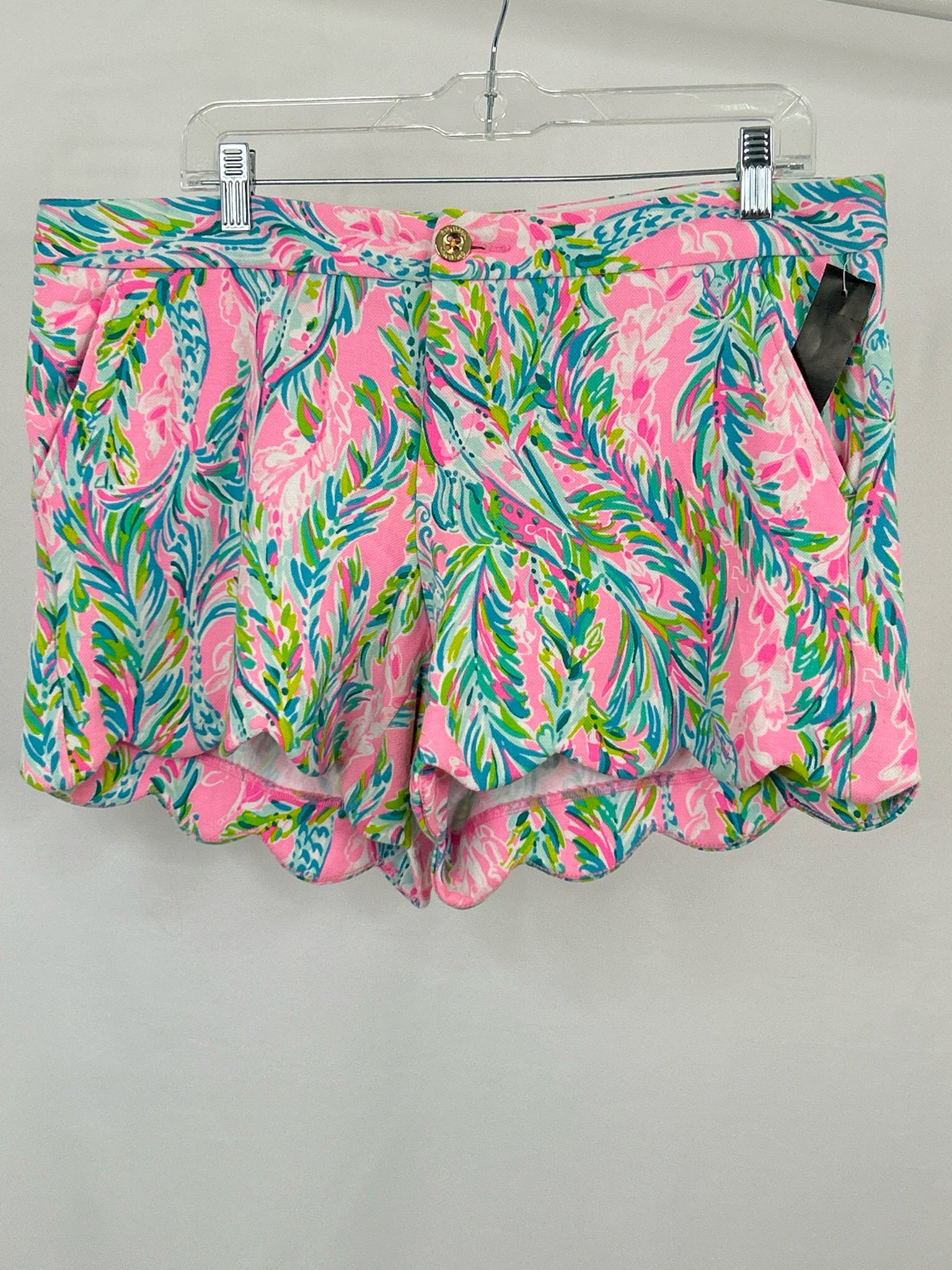 LILLY PULITZER Size 12 Pink floral Women Shorts