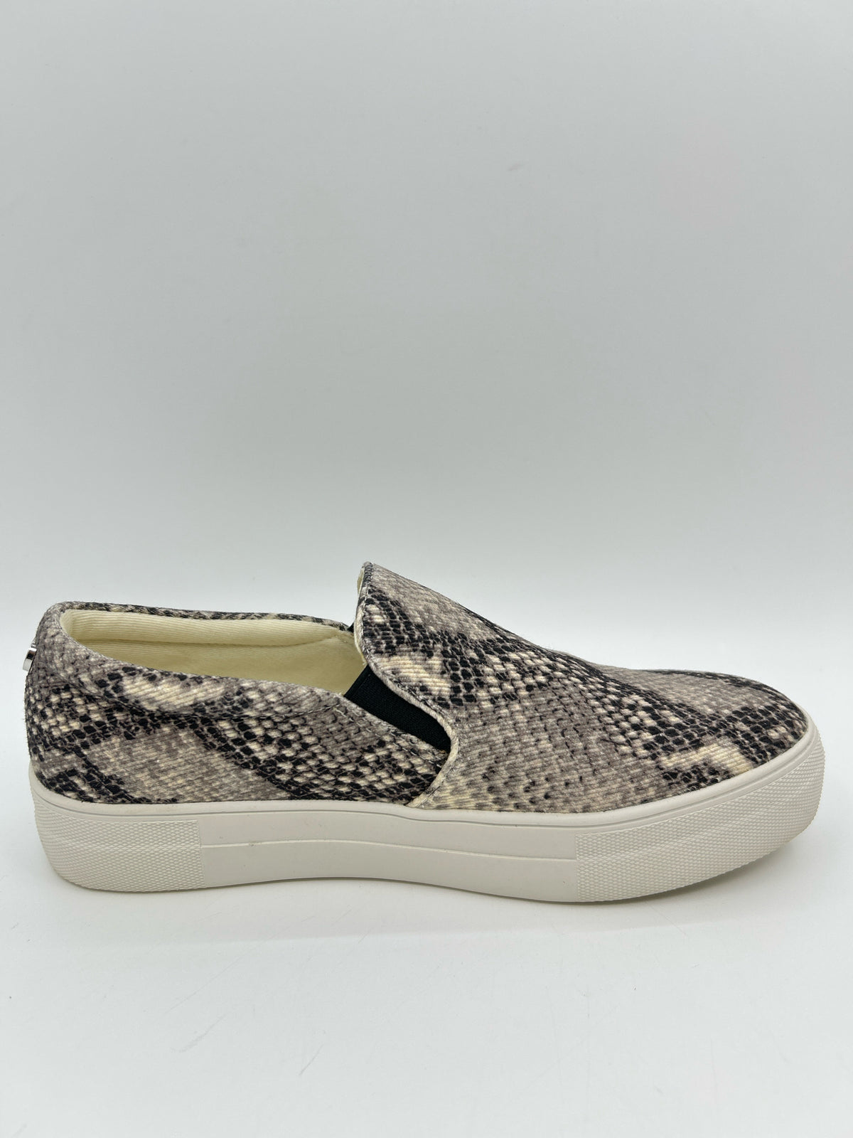 STEVE MADDEN Size 8.5 Beige & Grey Women Sneakers