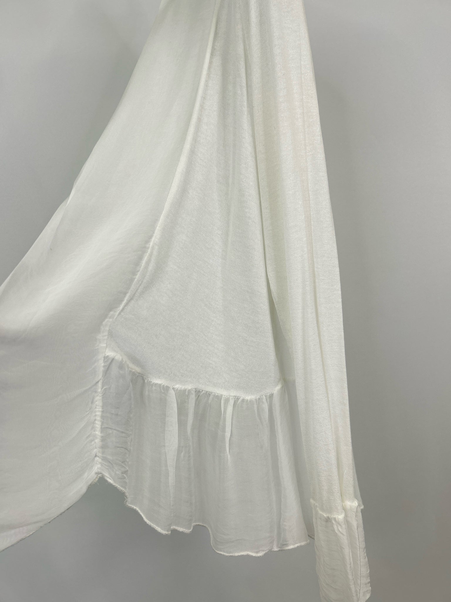 GIGI MODA Size S/M White Women Sweater