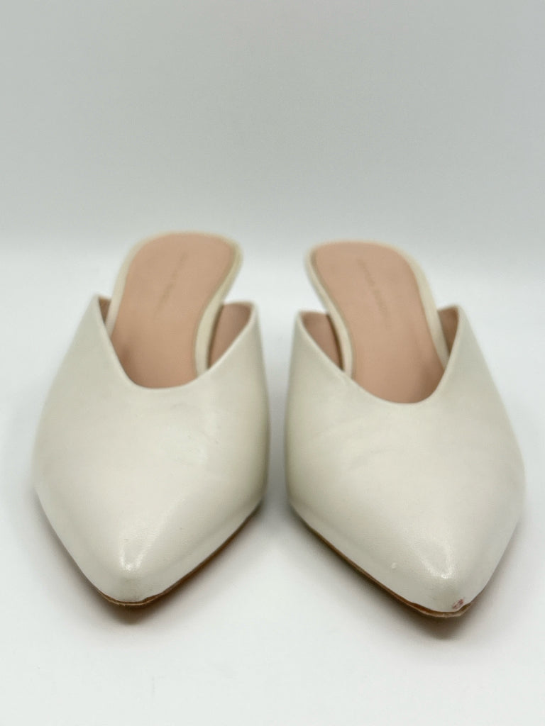 LOEFFLER RANDALL Women Size 9.5 White Shoes