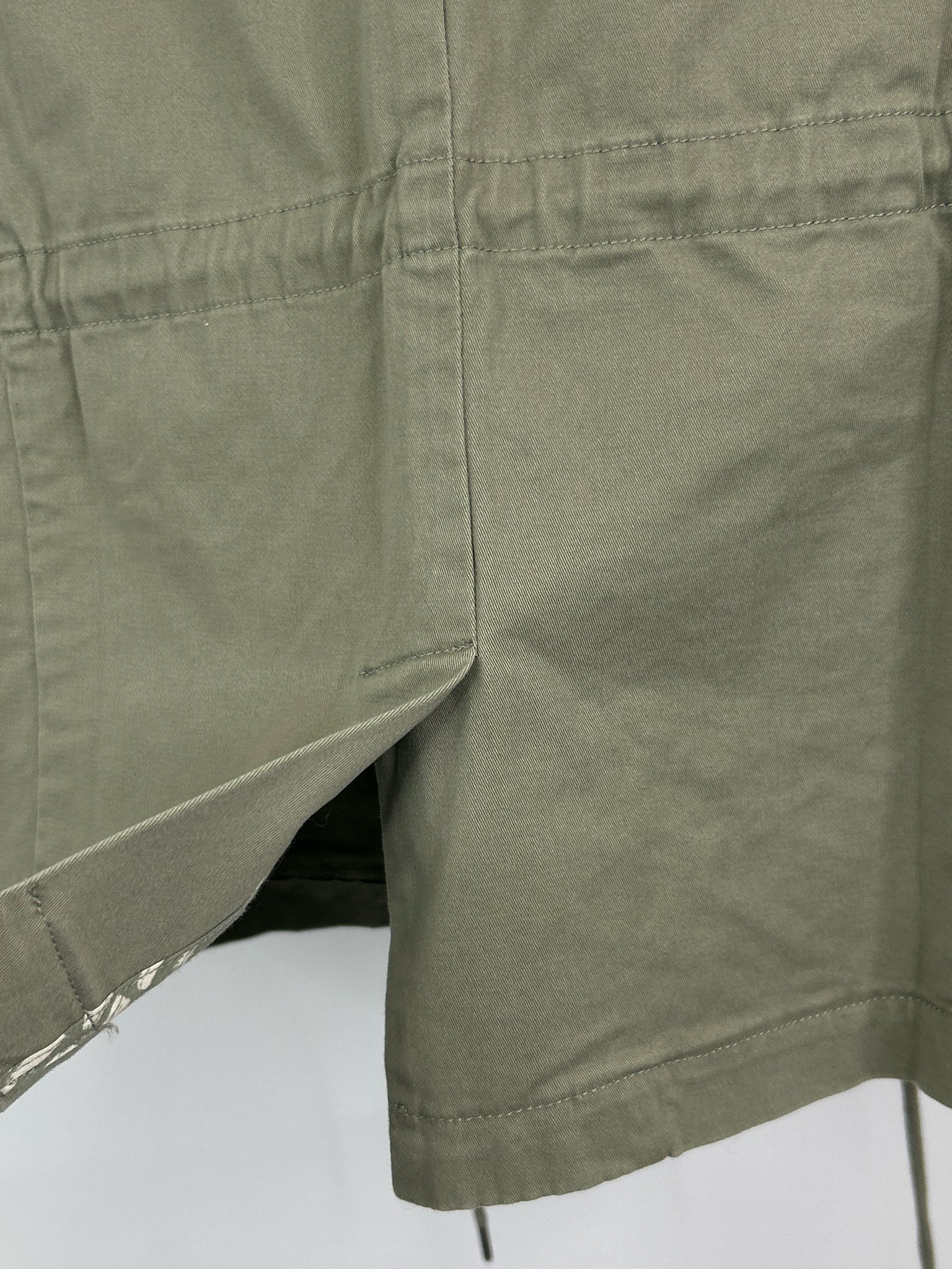 Good Hart Size M ARMY GREEN Women Jacket